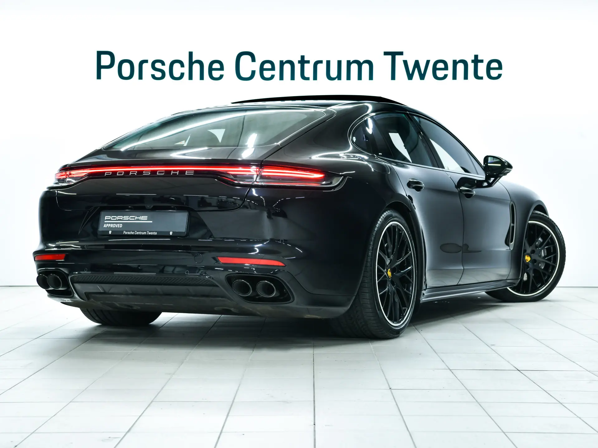 Panamera 4 E-Hybrid Platinum Edition