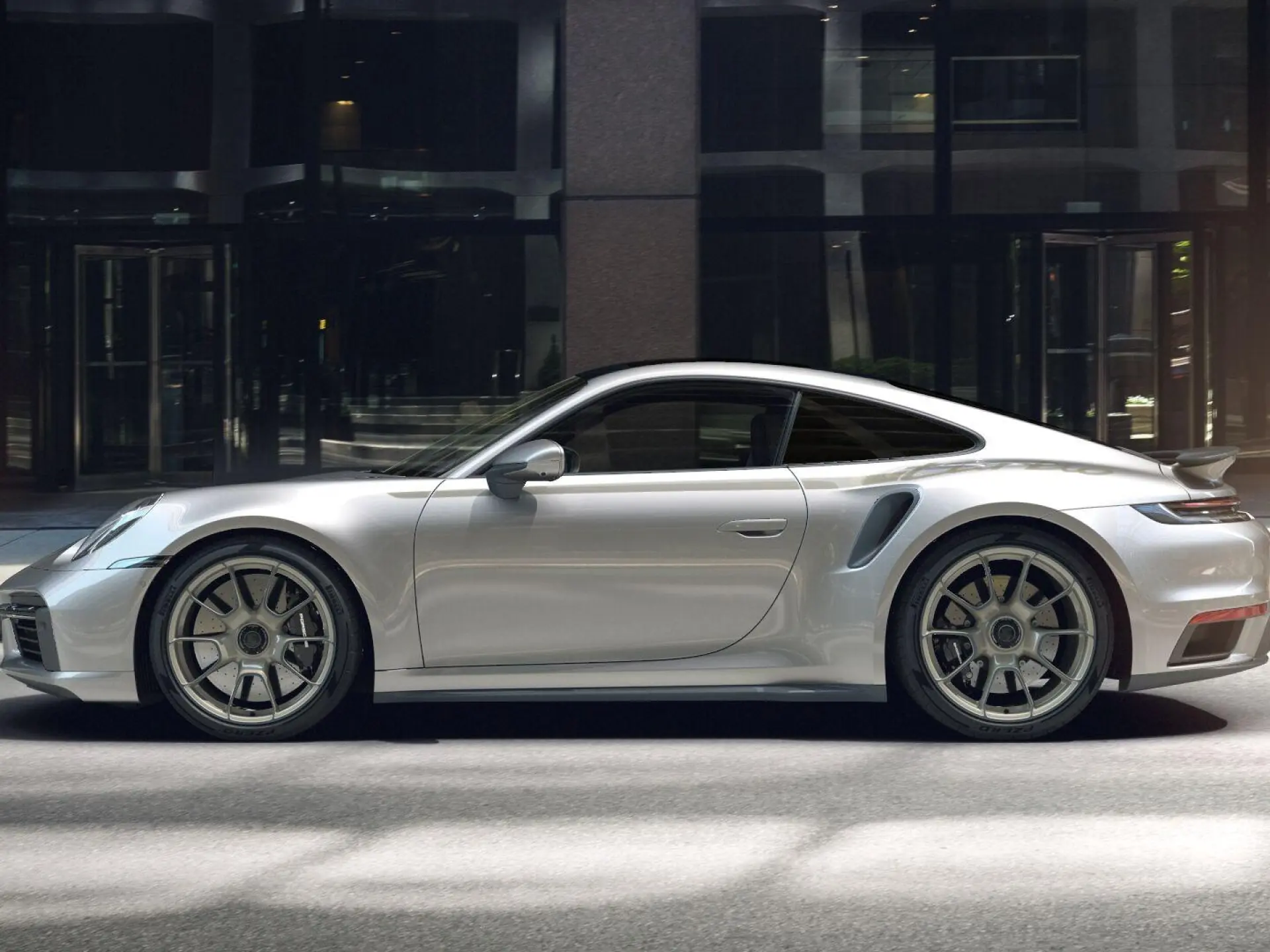 911 Turbo 50 Years