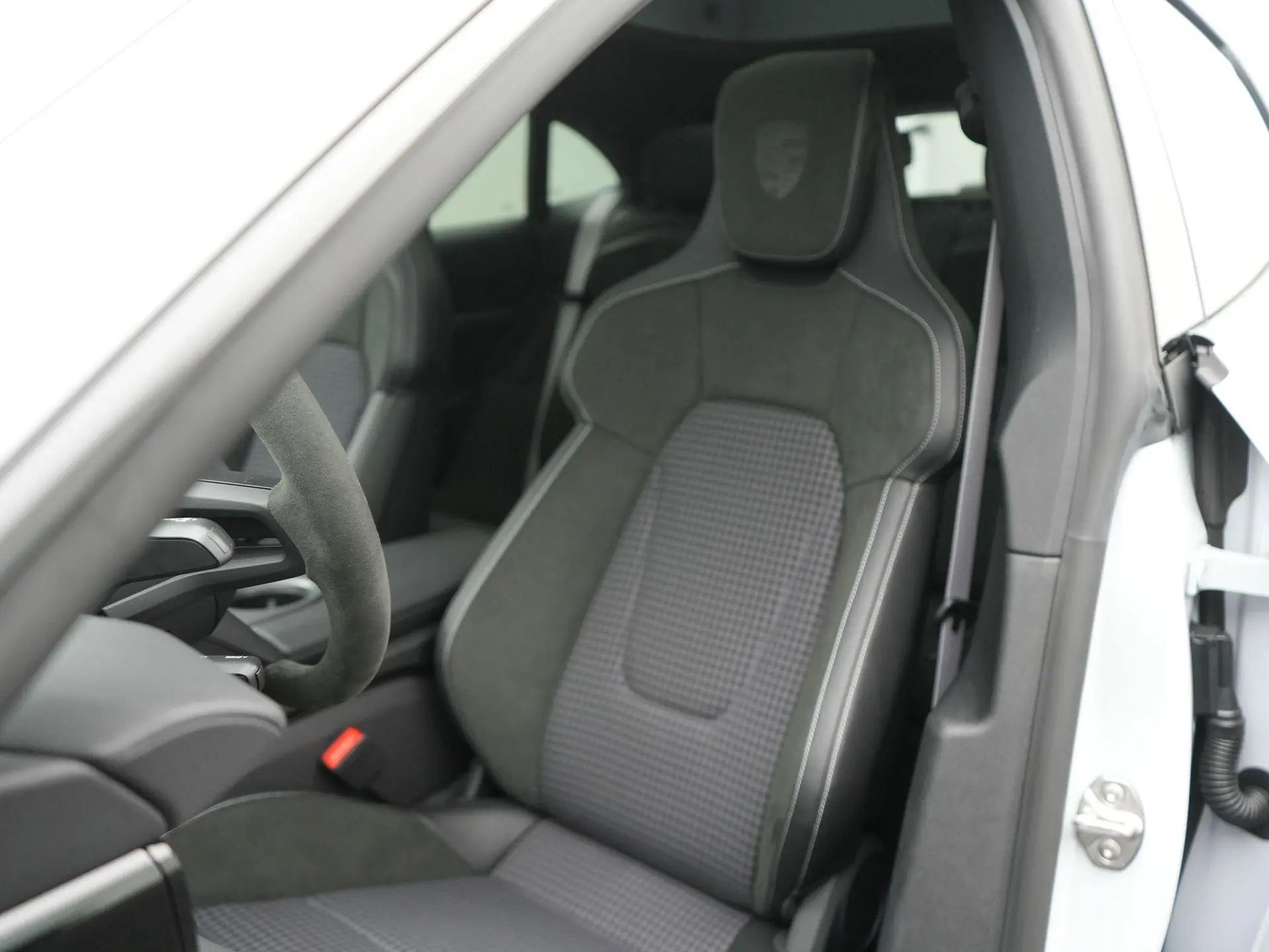 Taycan Sport Turismo 