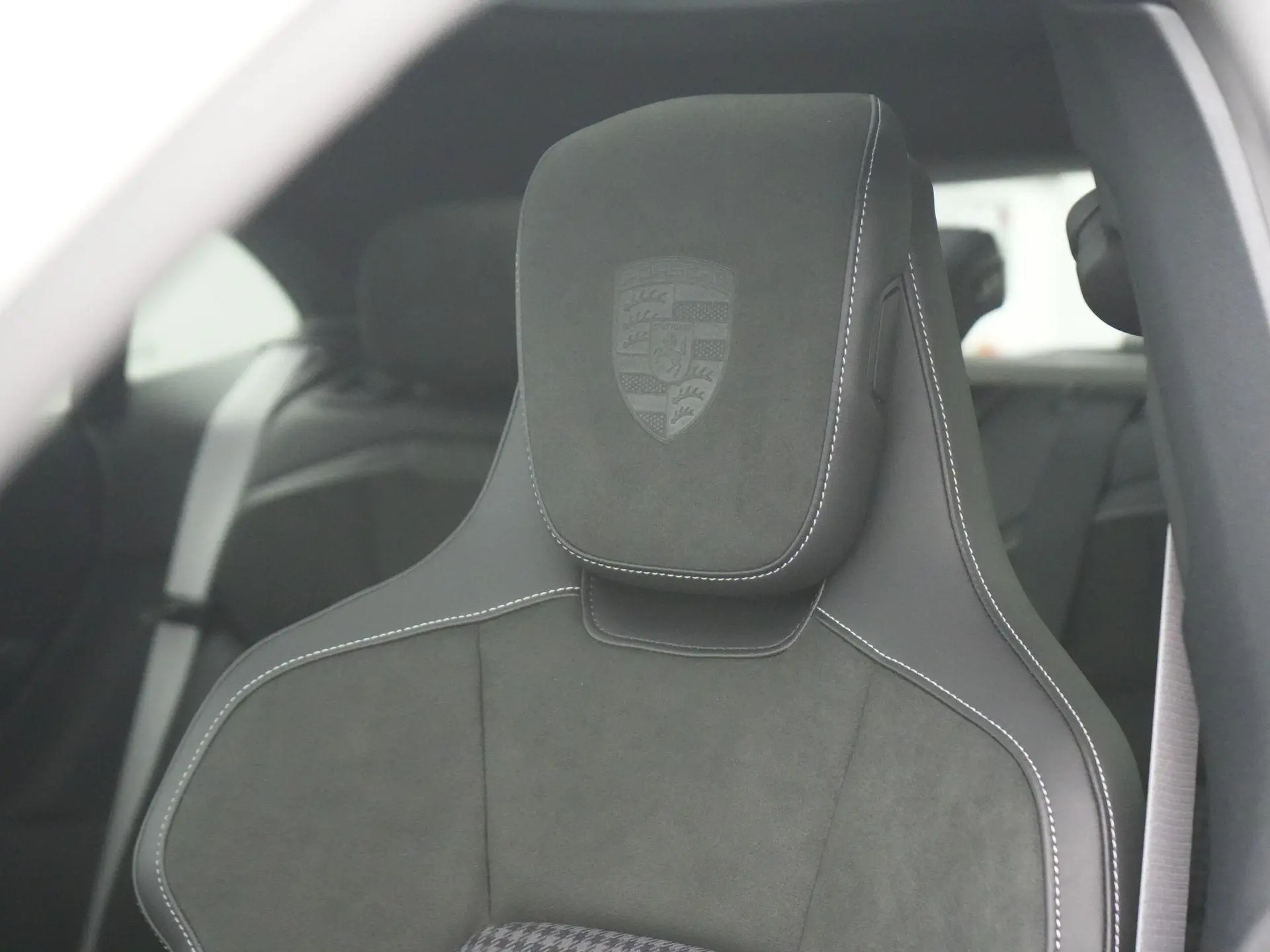 Taycan Sport Turismo 