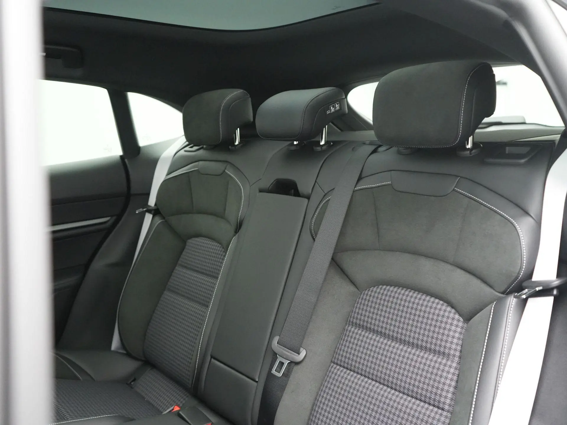 Taycan Sport Turismo 