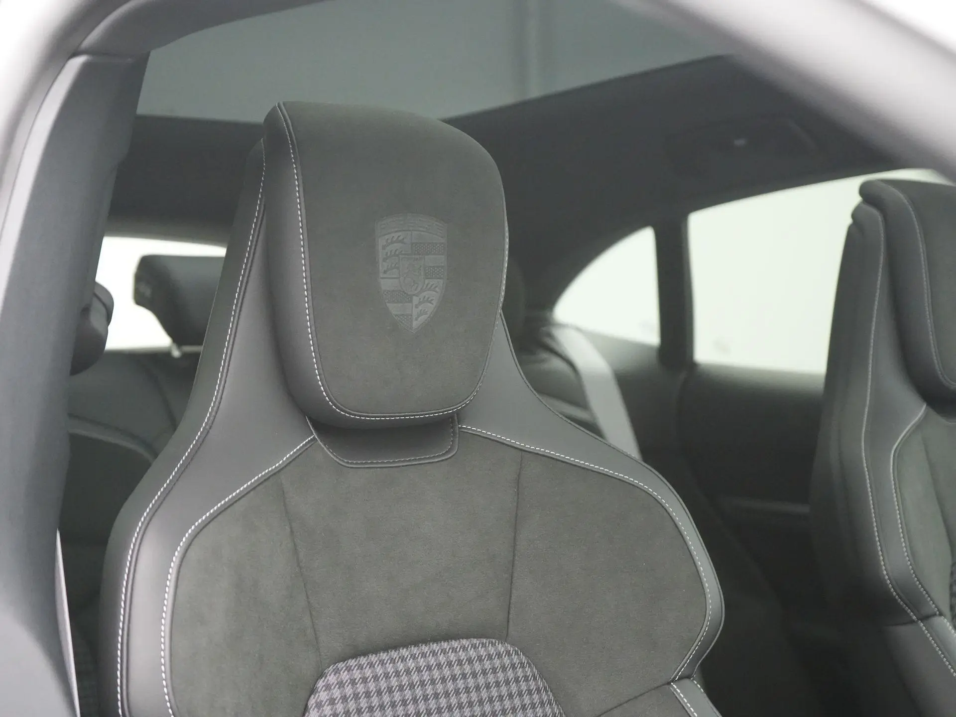 Taycan Sport Turismo 