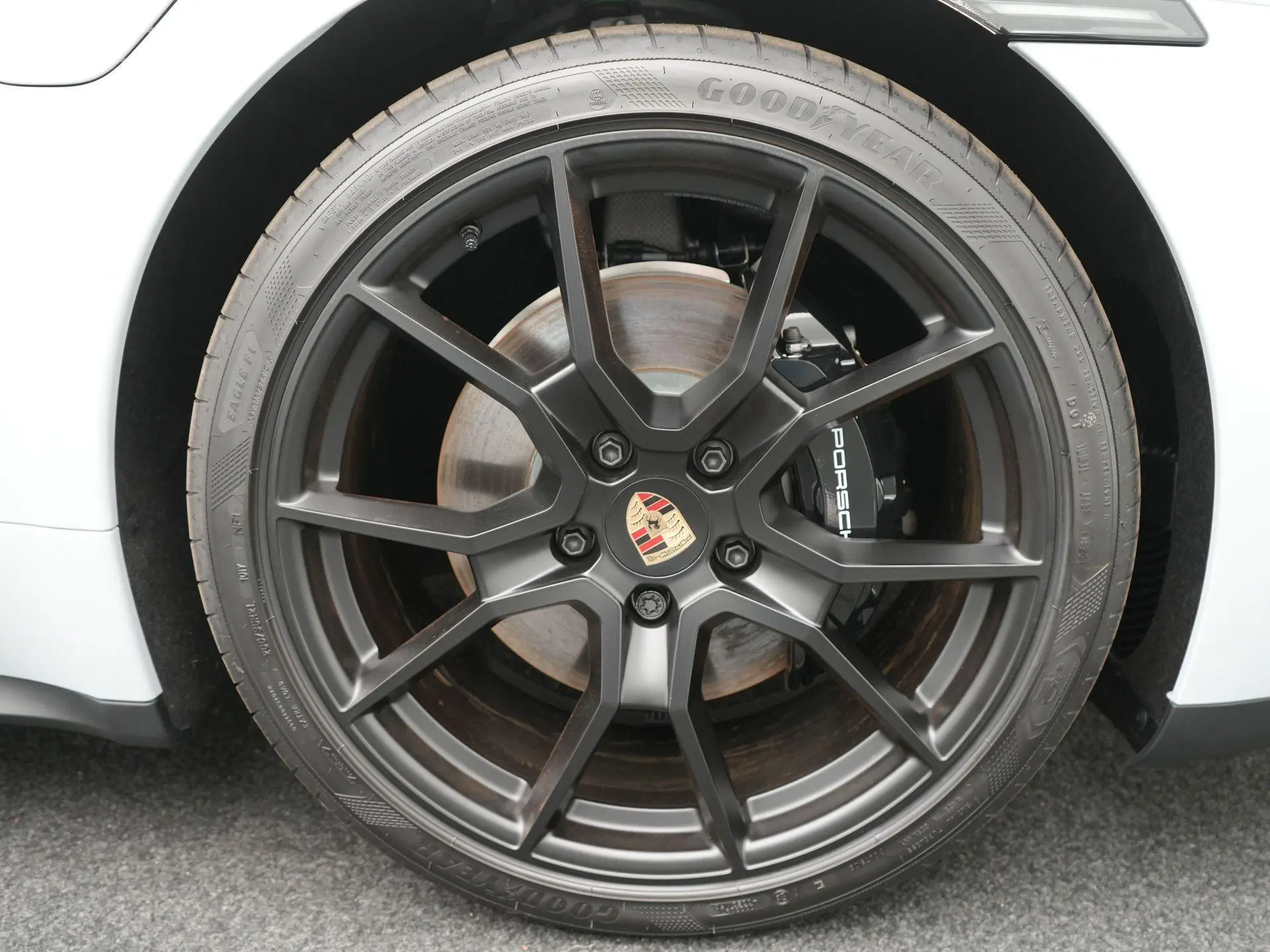 Taycan Sport Turismo 