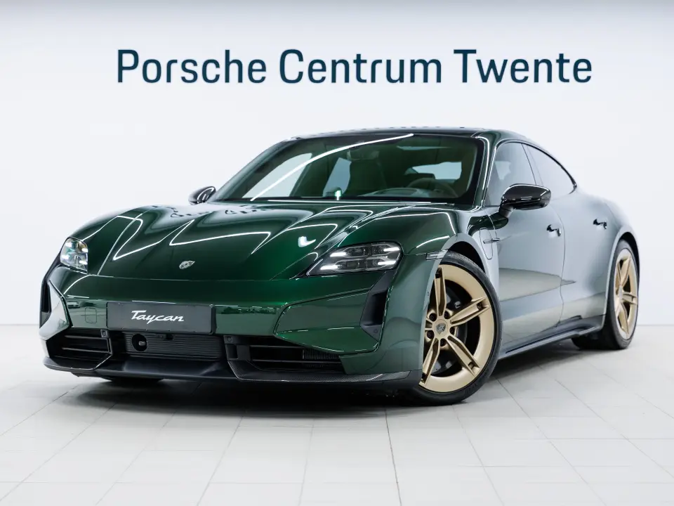 Porsche Taycan turbo s