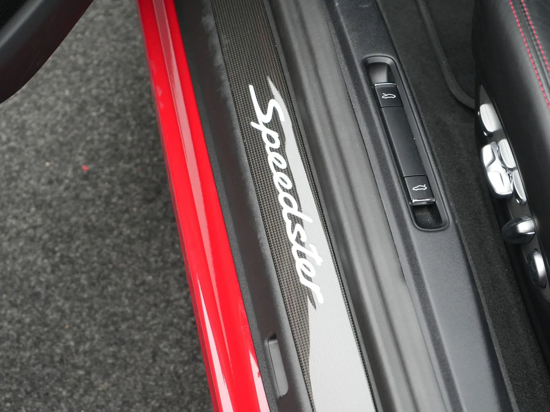 911 Speedster