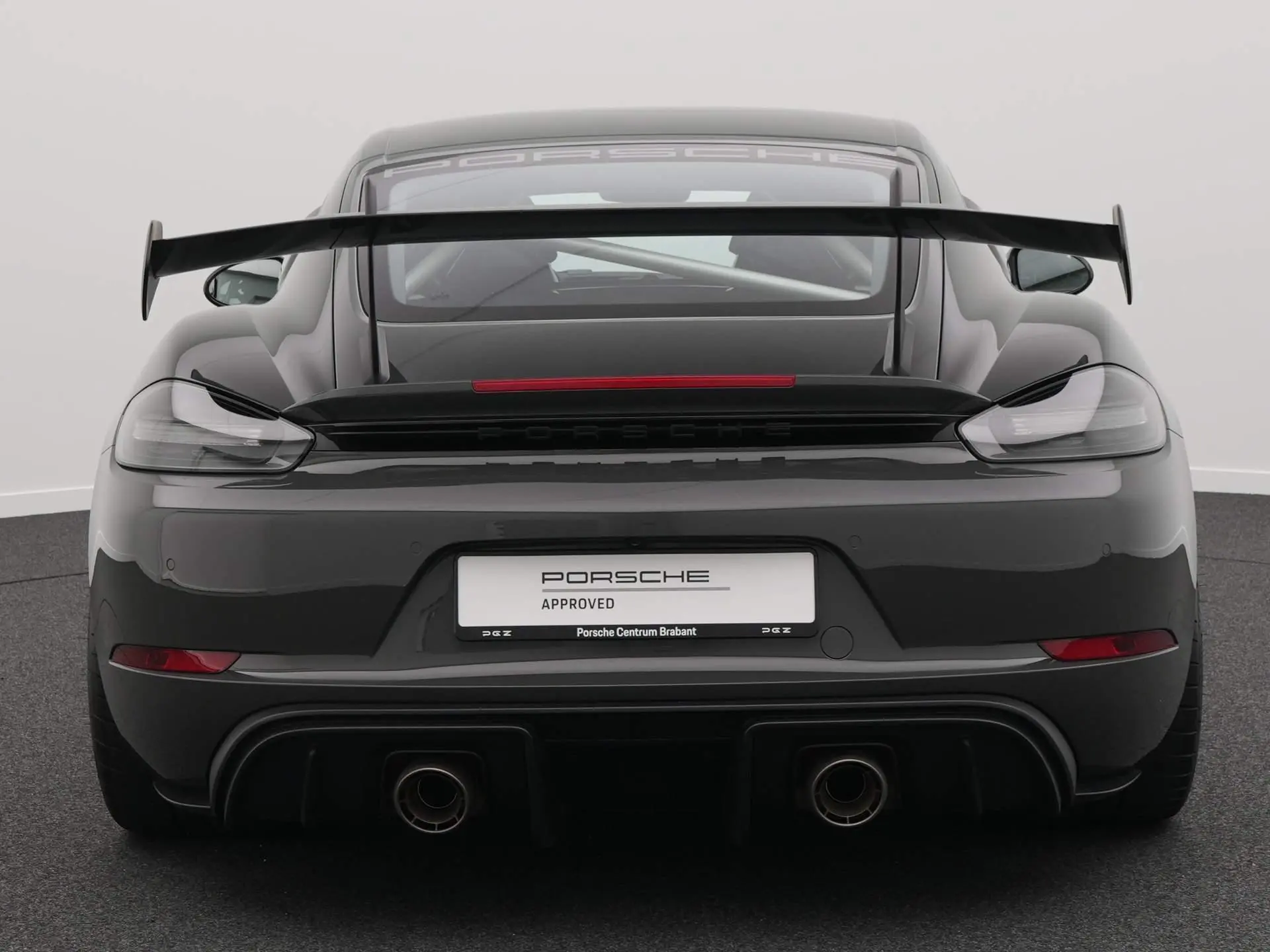 718 Cayman GT4 RS