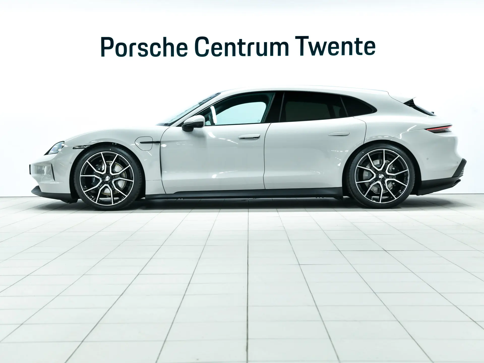 Taycan Sport Turismo 