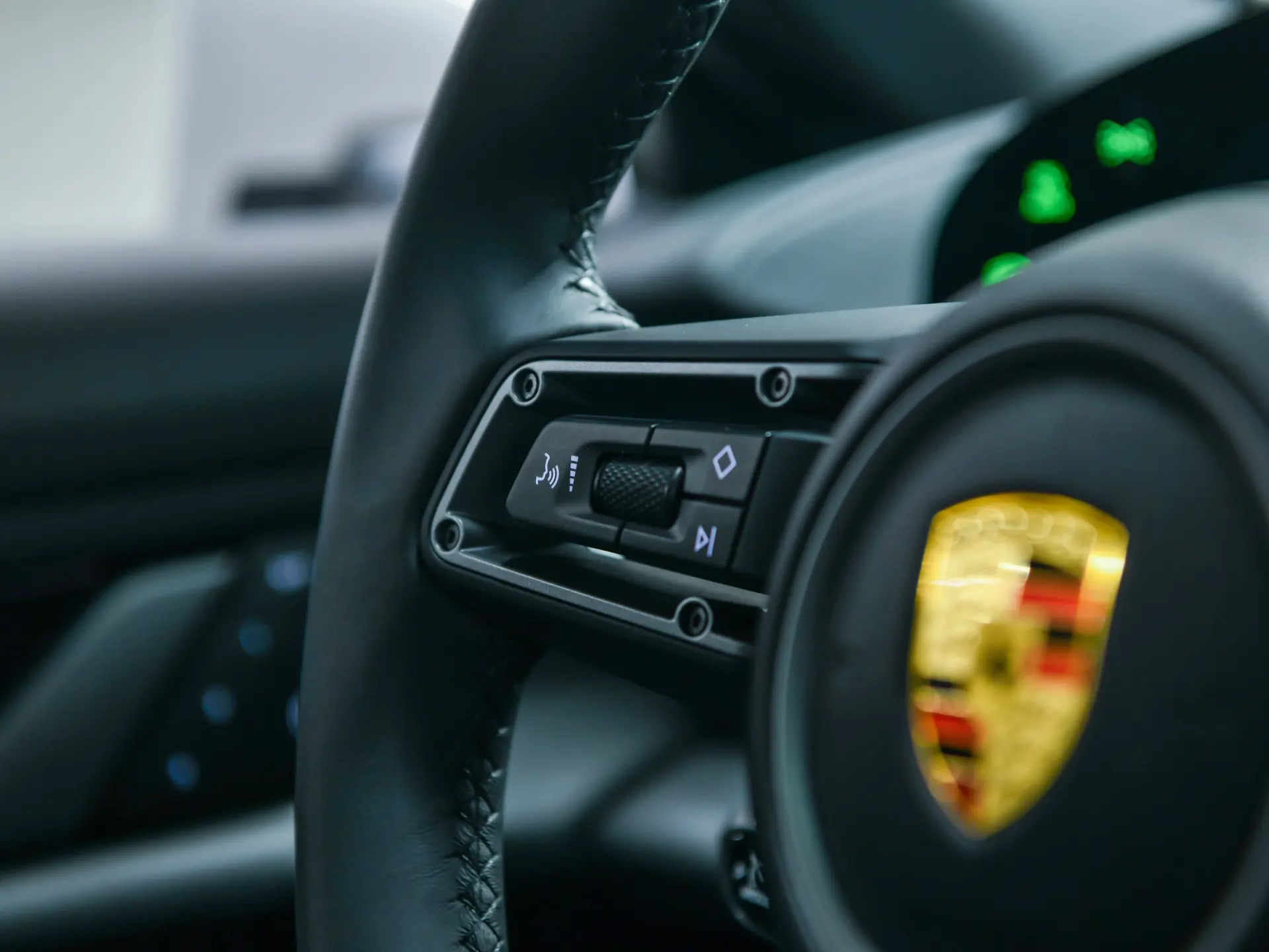 Taycan Sport Turismo 