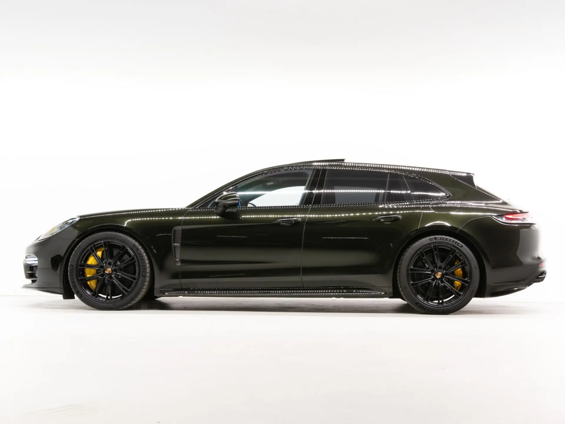 Panamera Sport Turismo Turbo S E-Hybrid