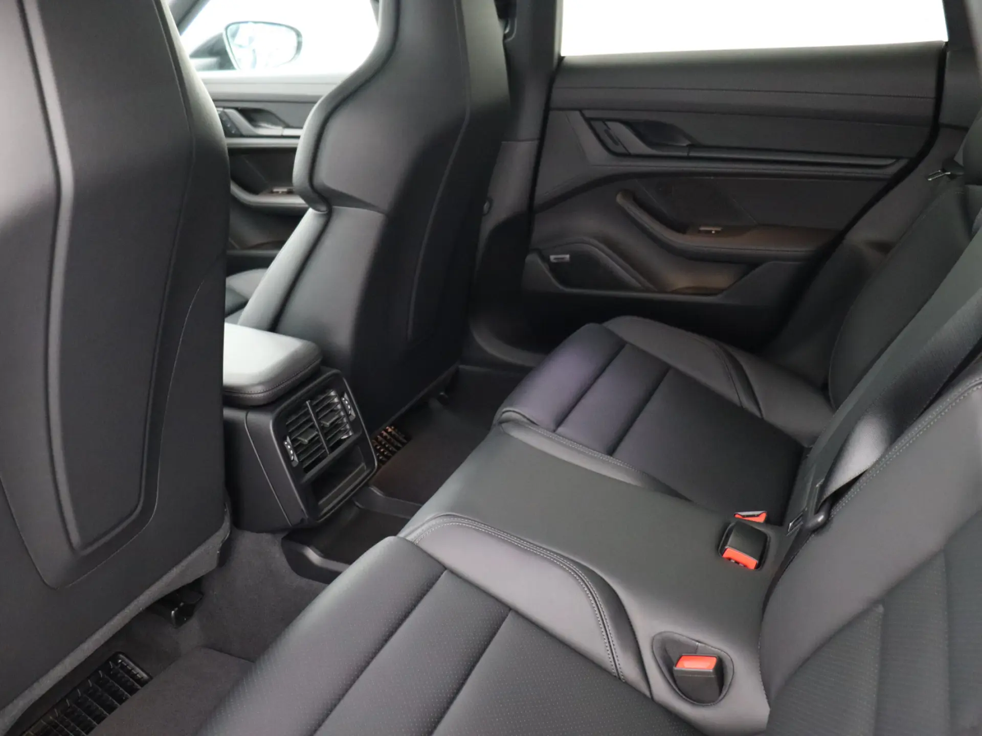 Taycan Sport Tursimo