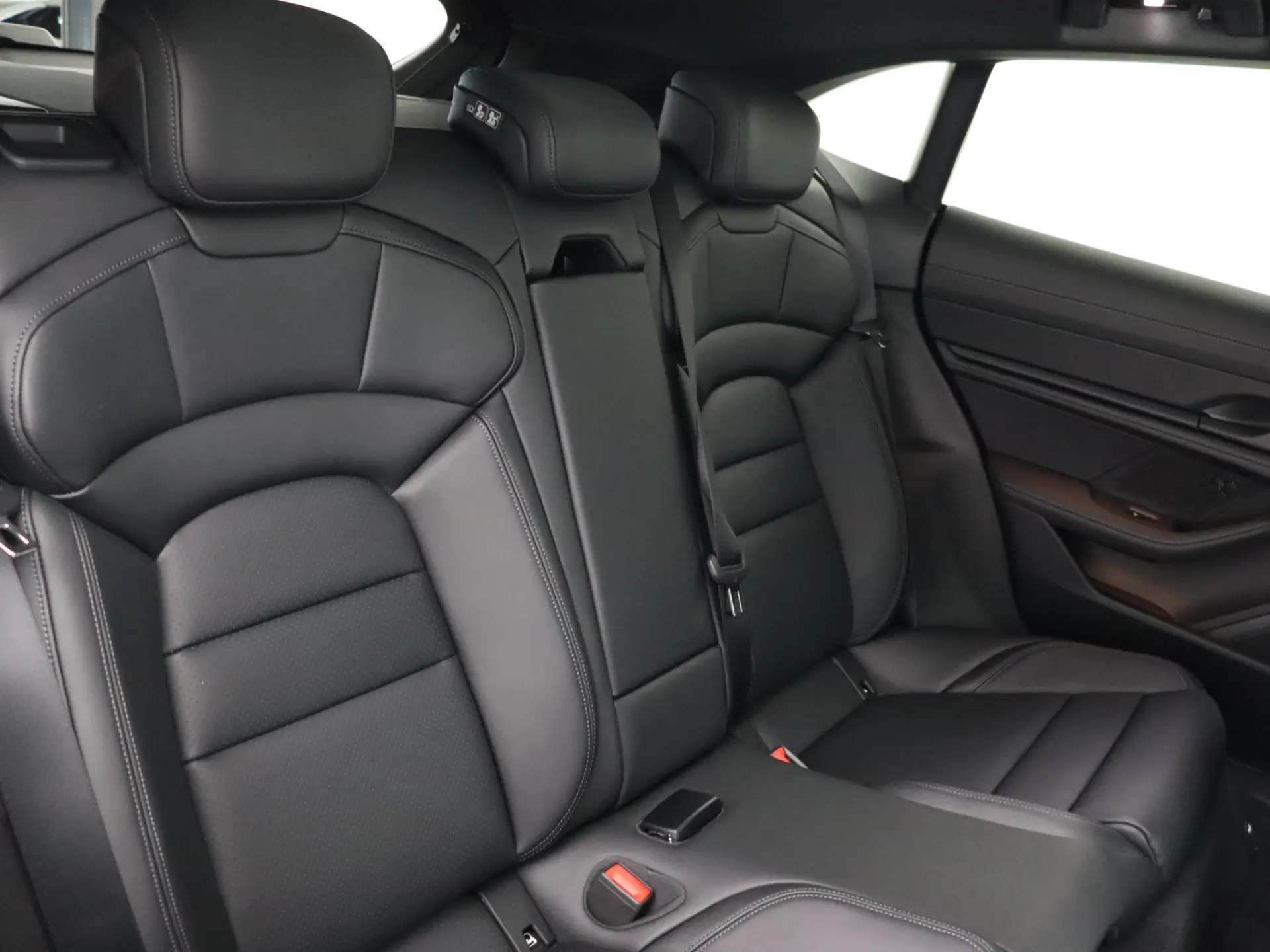 Taycan Sport Tursimo