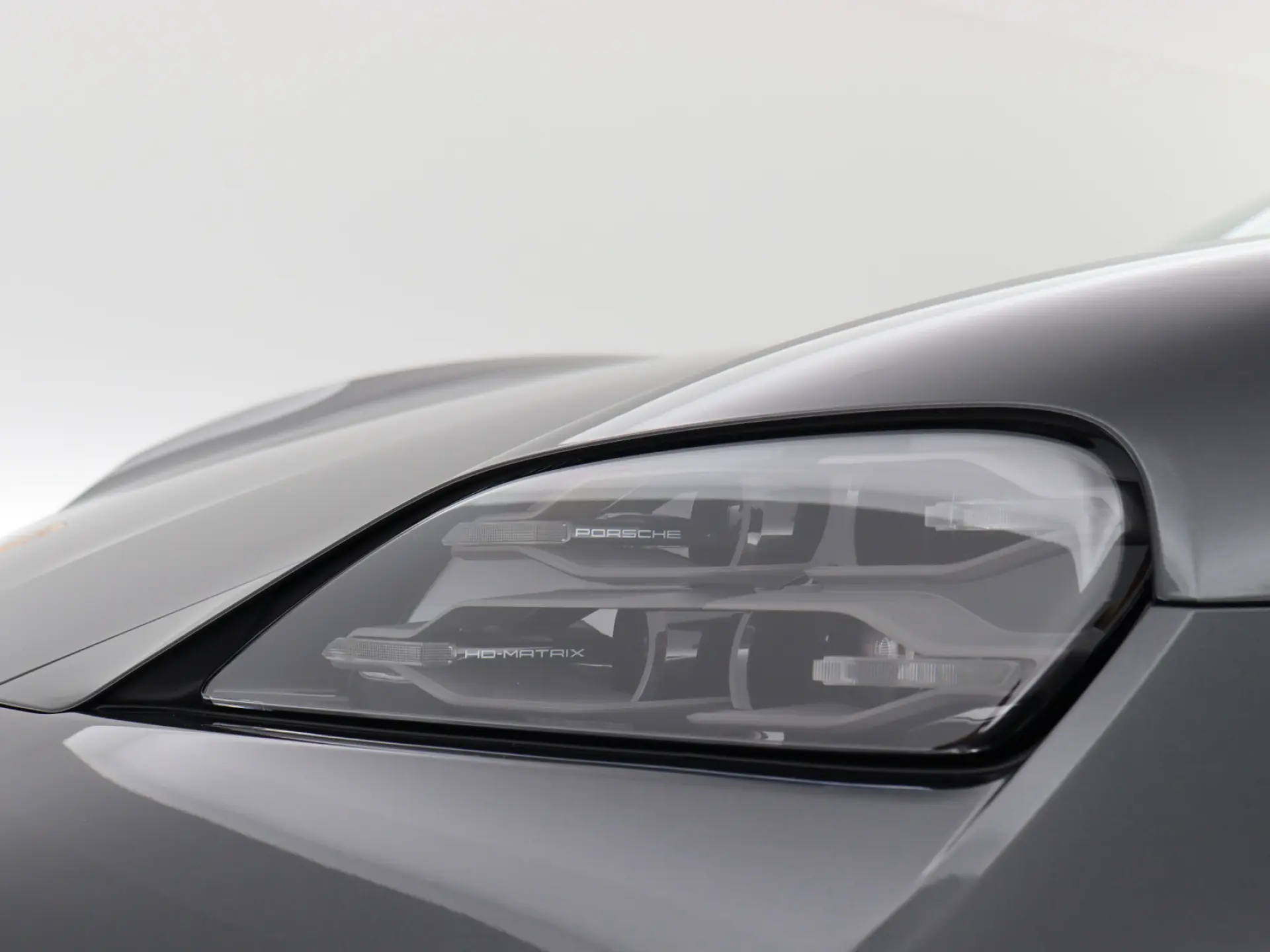 Taycan Sport Tursimo