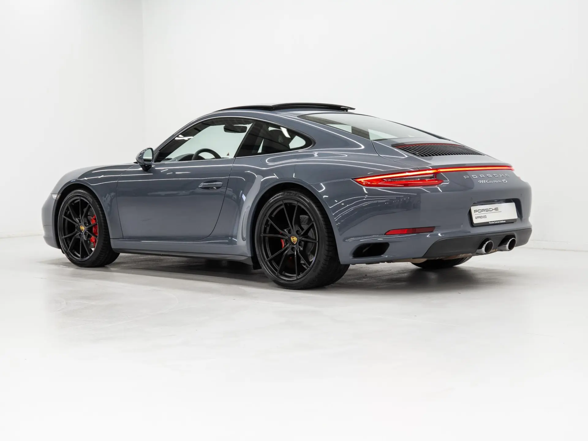 911 Carrera 4S