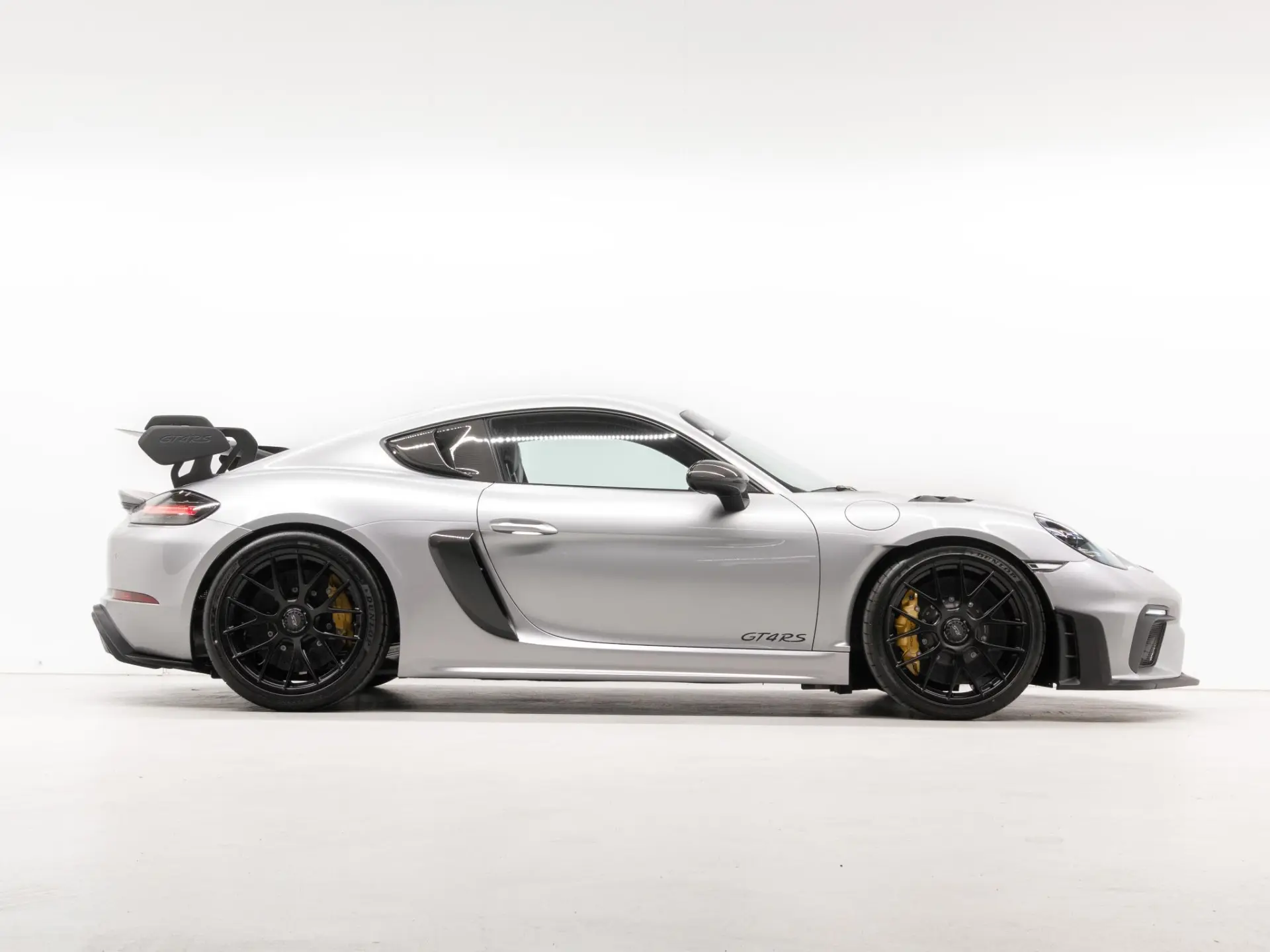 718 GT4 RS
