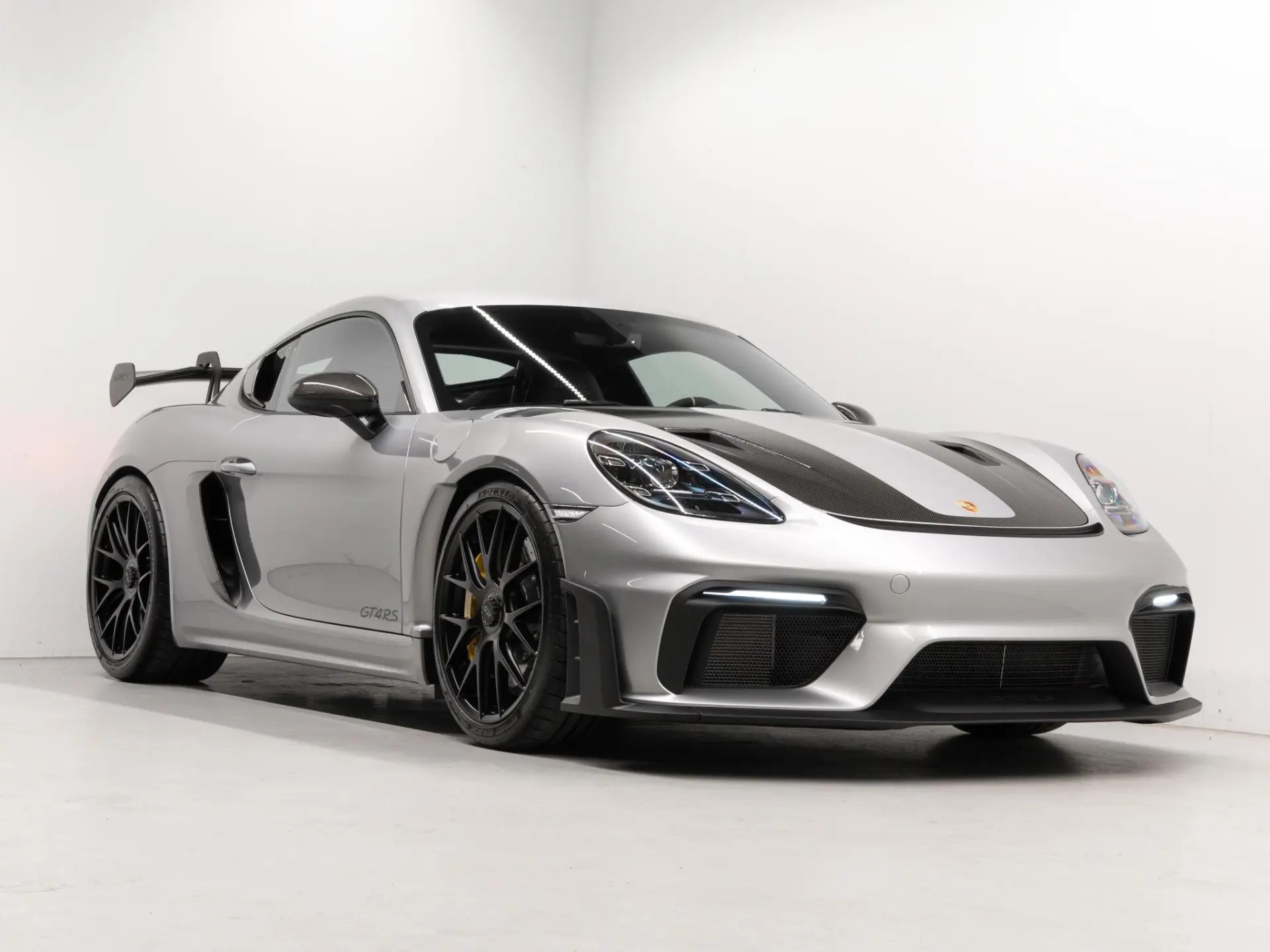 718 GT4 RS