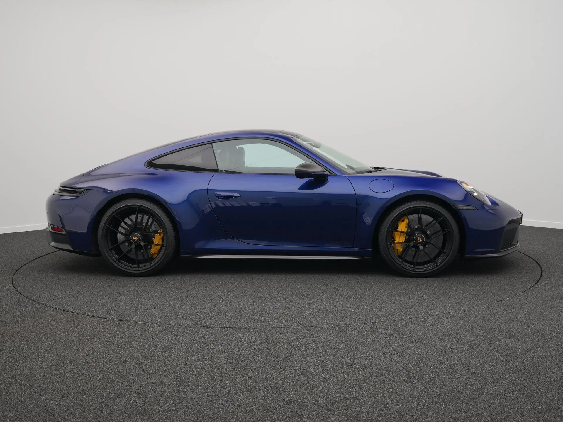 911 Carrera 4 GTS