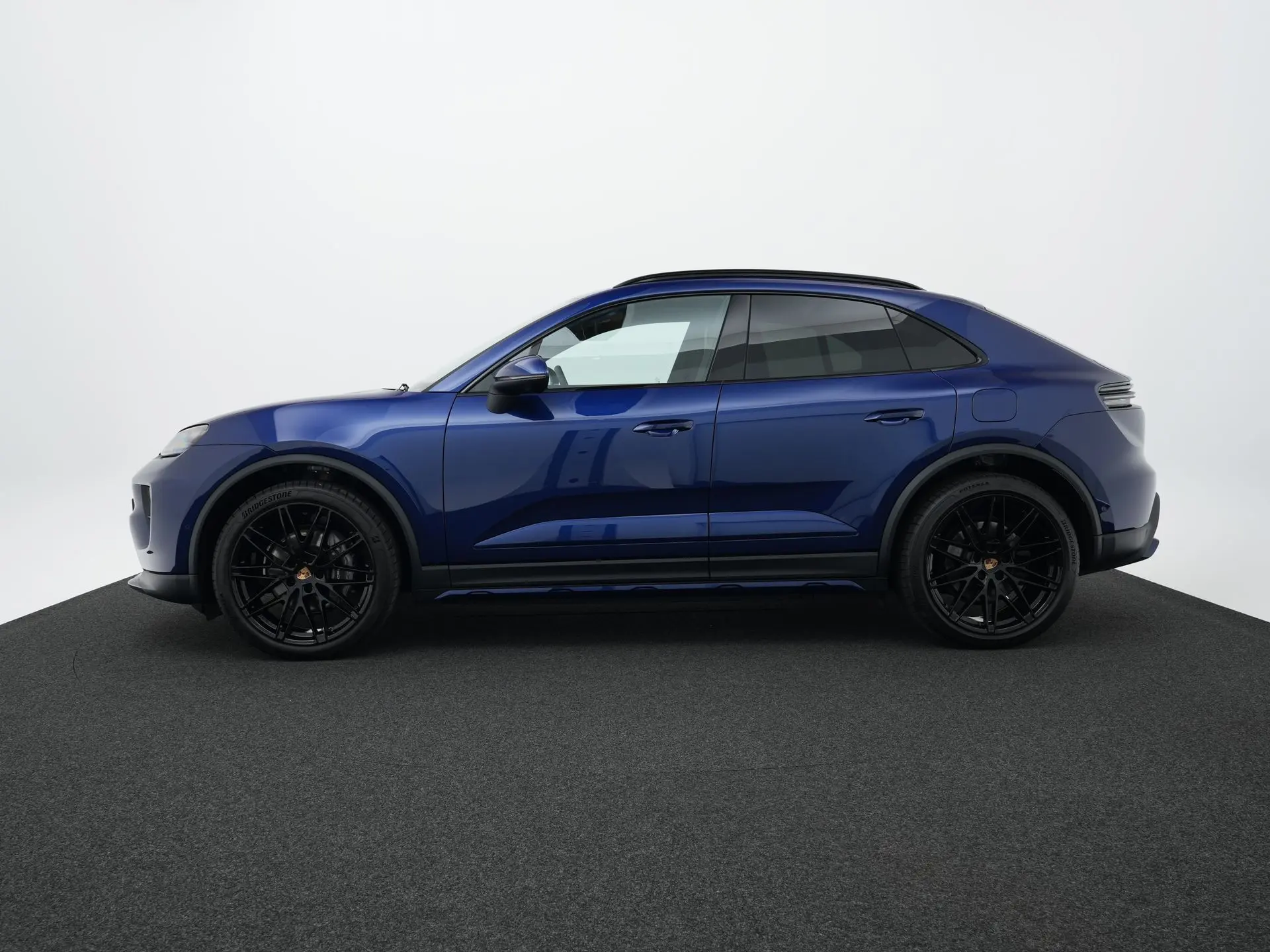 Macan 4