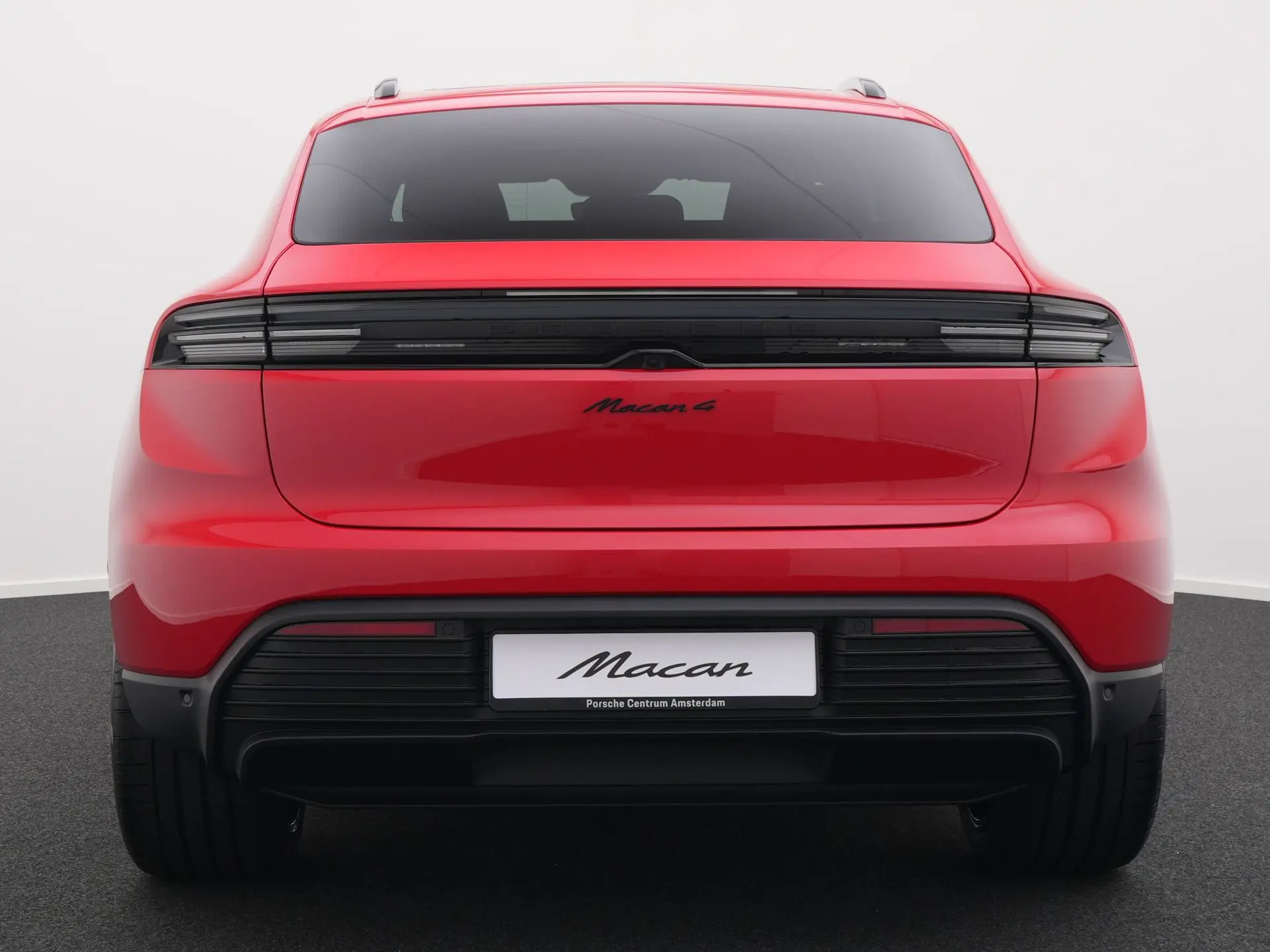 Macan 4