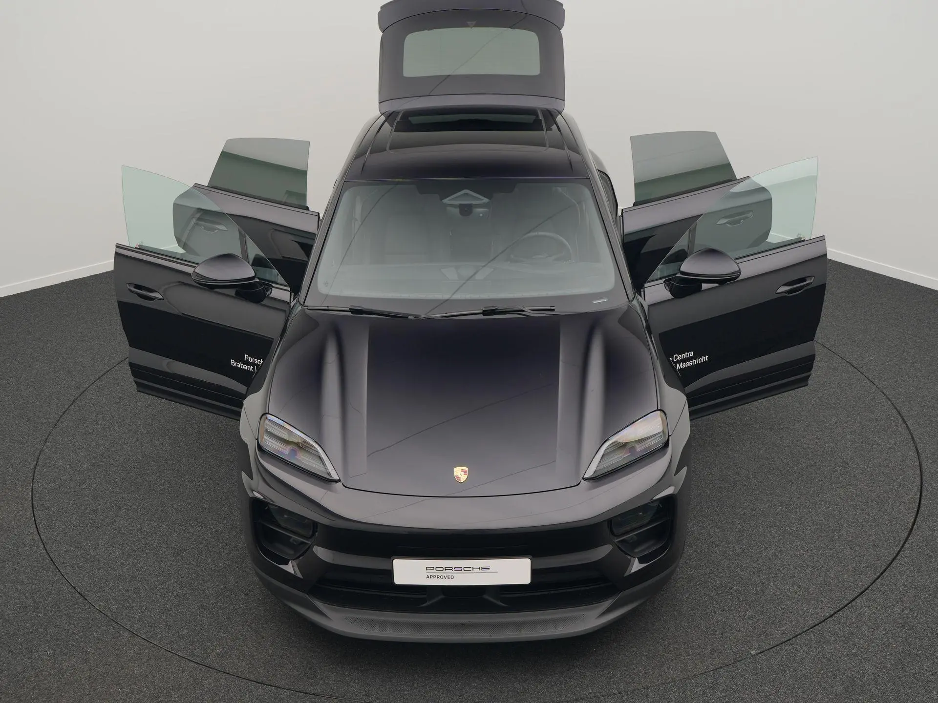 Macan 4