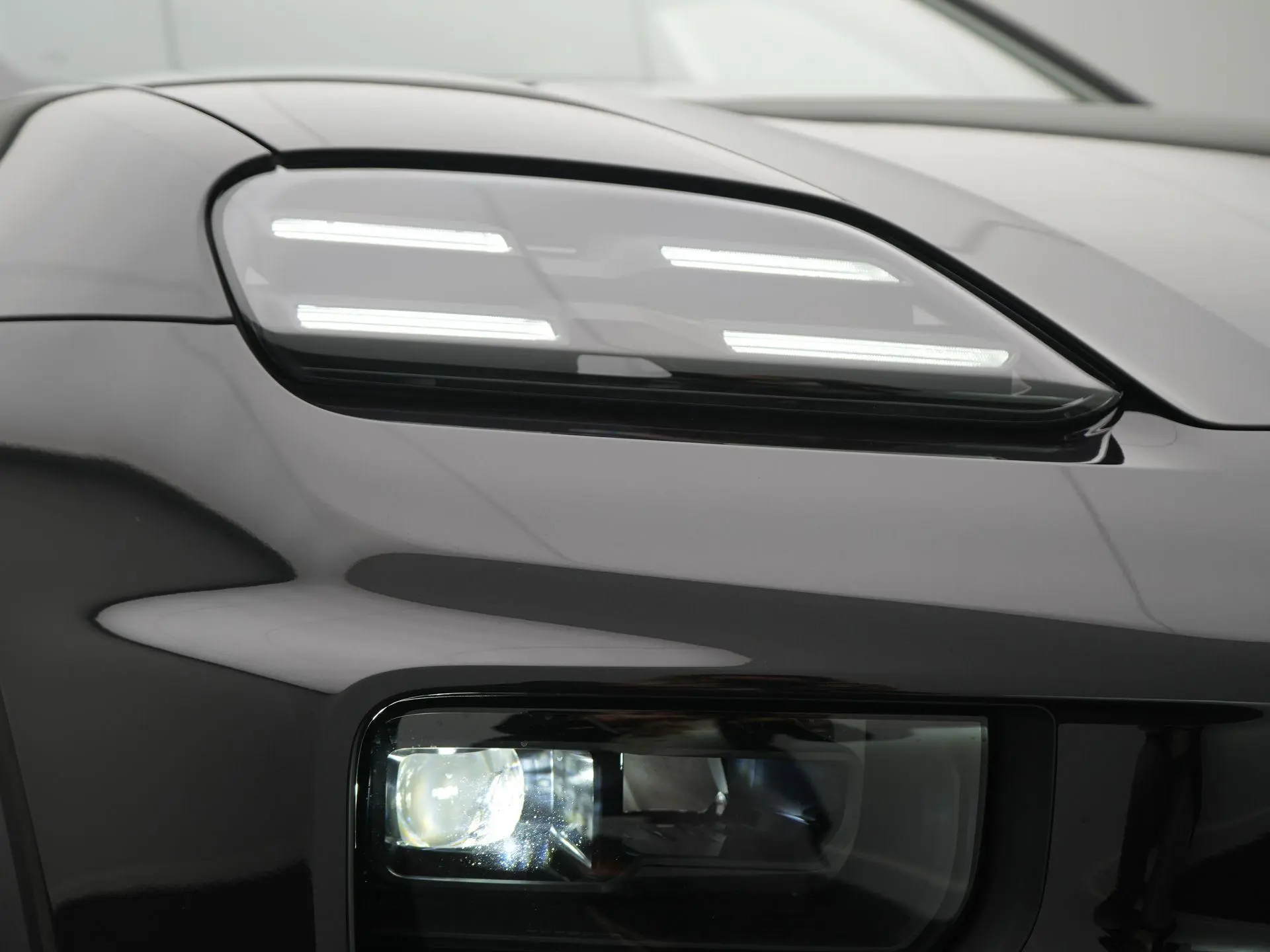 Macan 4