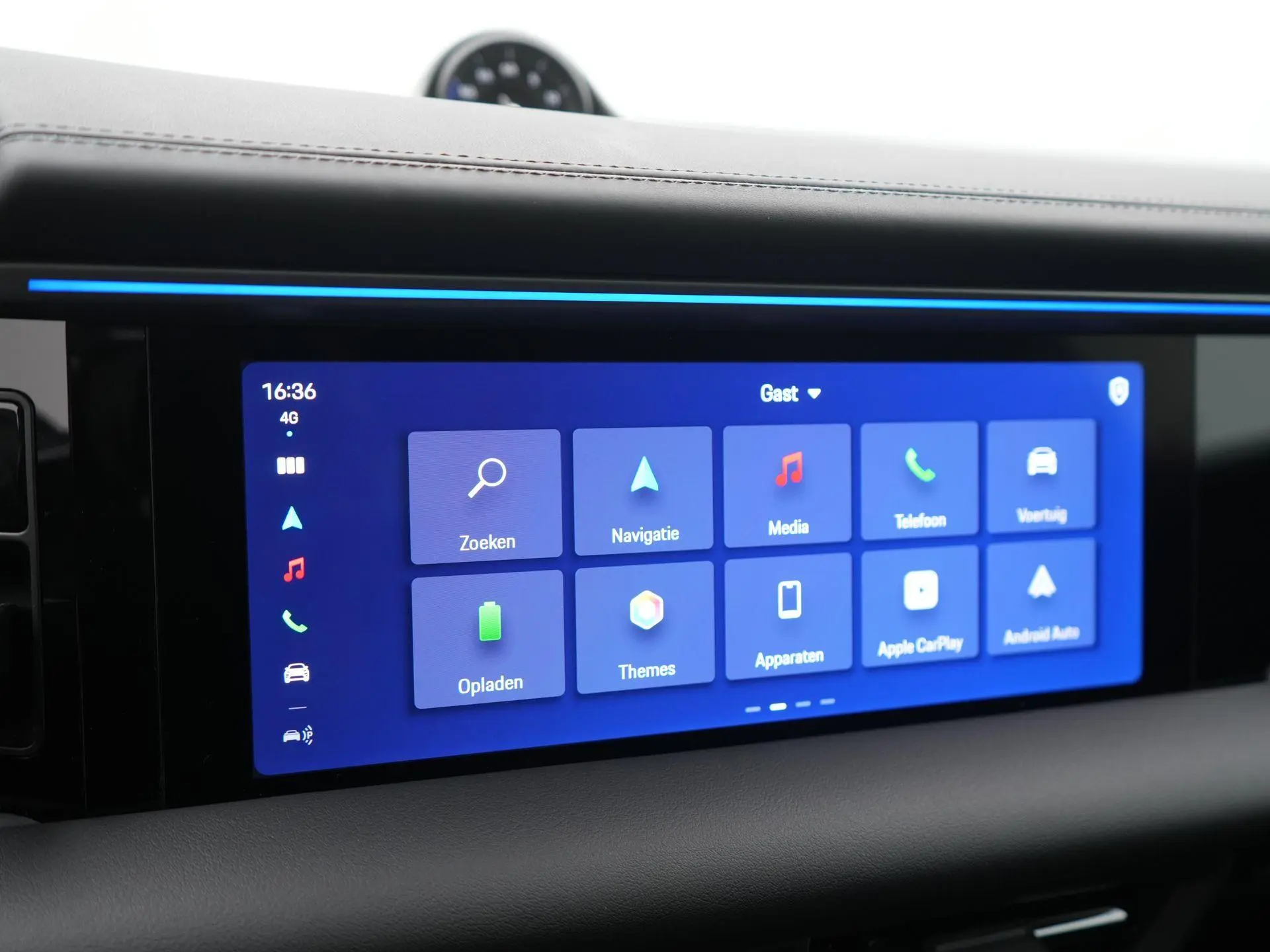 Macan 4