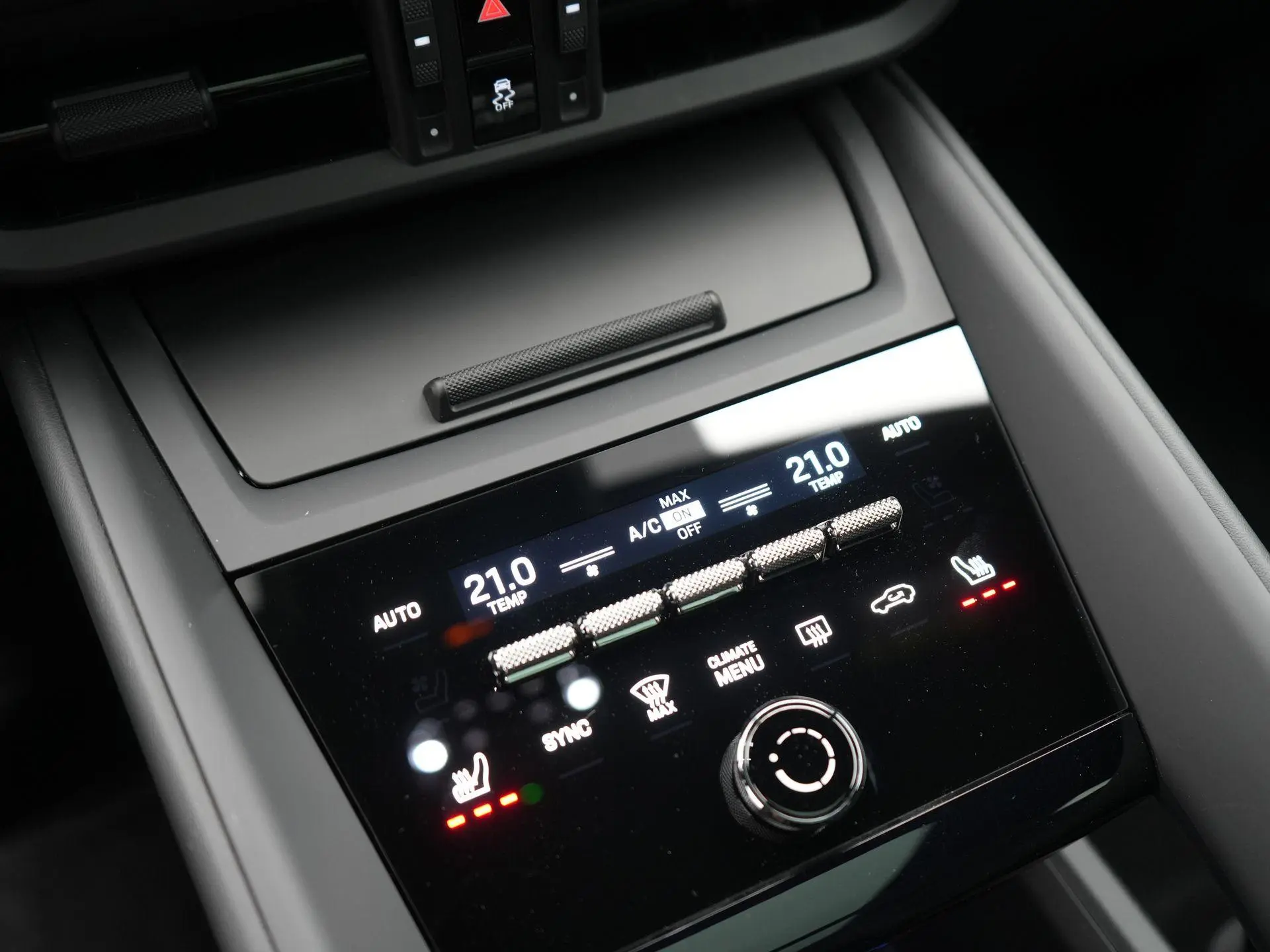 Macan 4