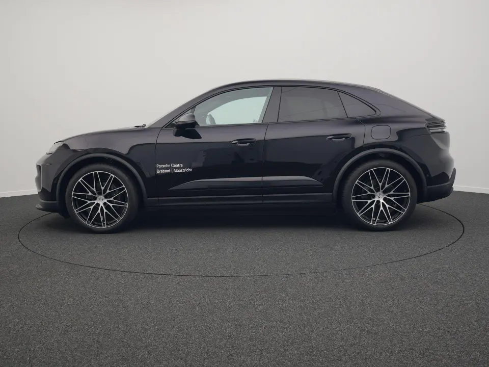 Macan 4