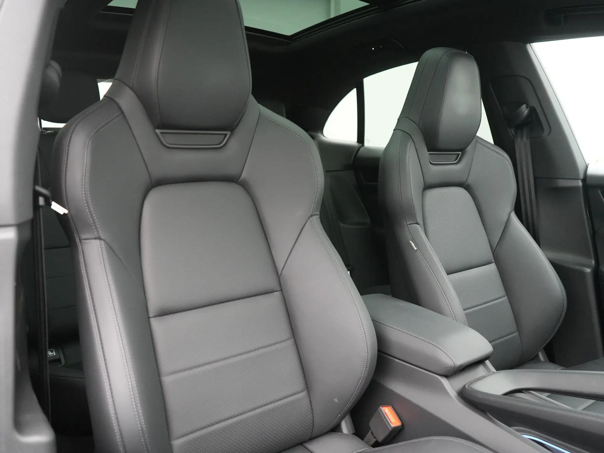 Macan 4
