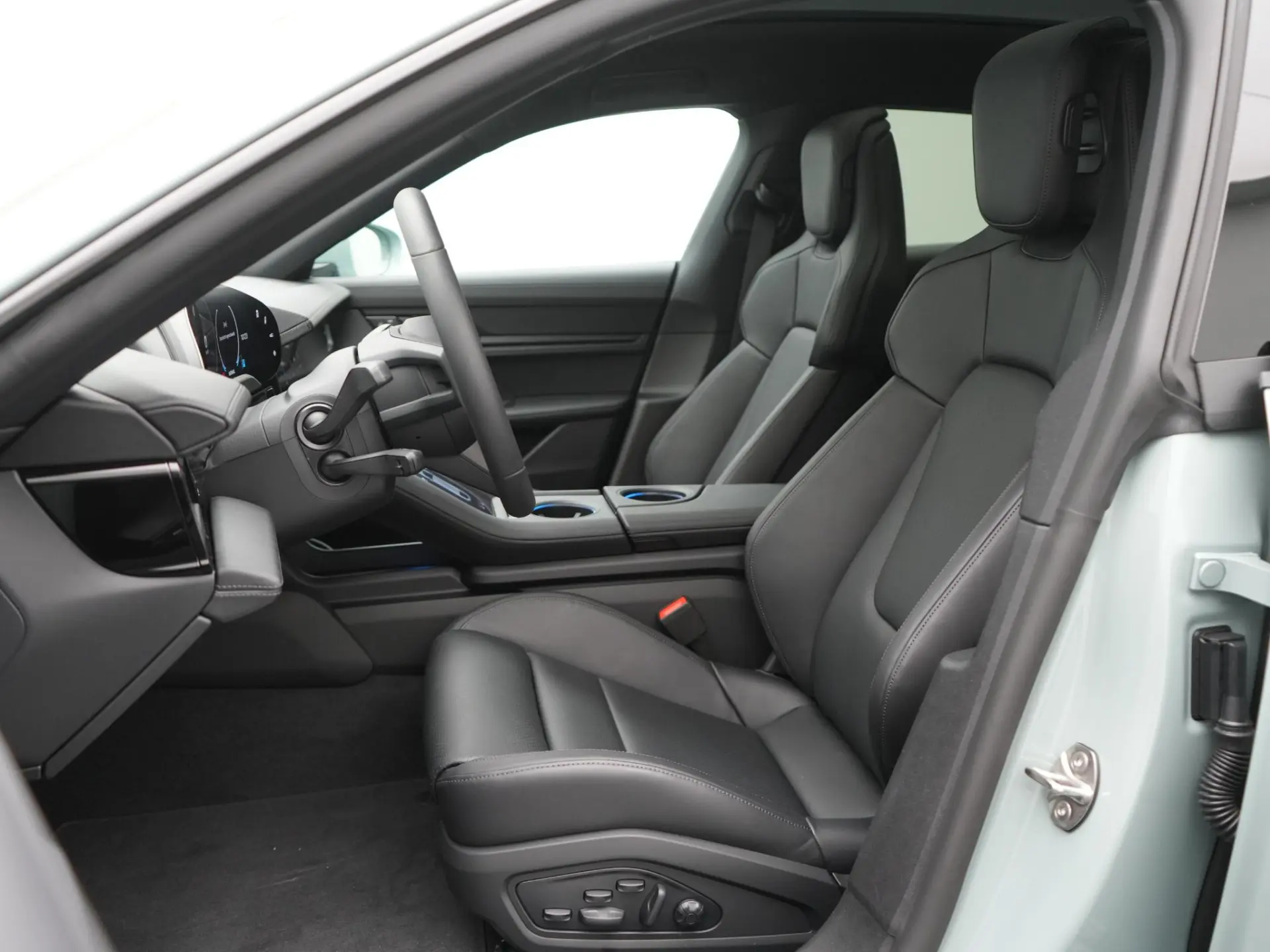 Taycan 4 Cross Turismo
