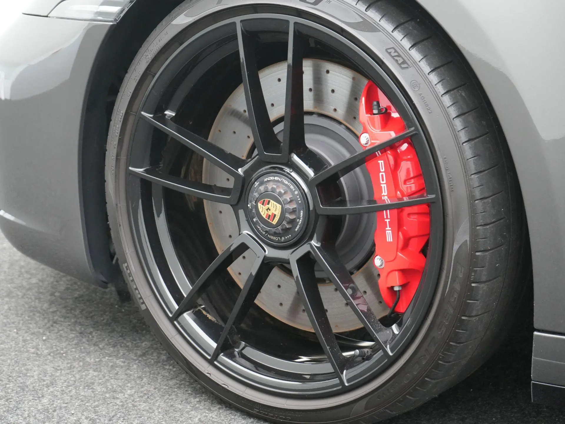 911 Carrera 4 GTS Cabriolet