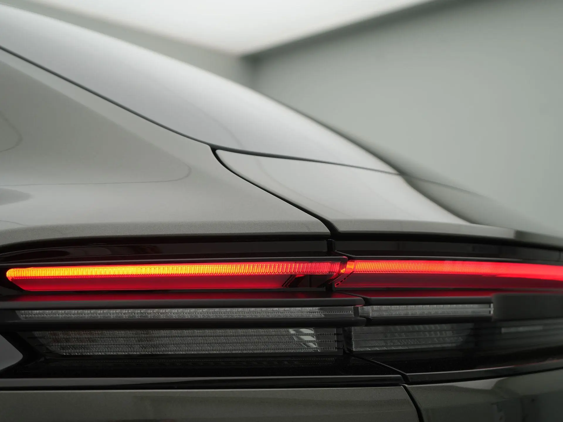 Macan 4 S