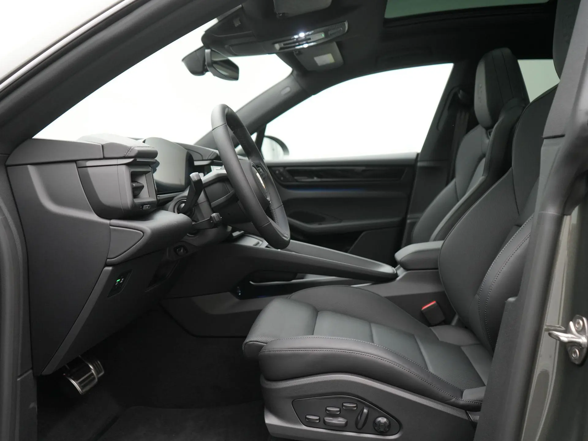 Macan 4 S