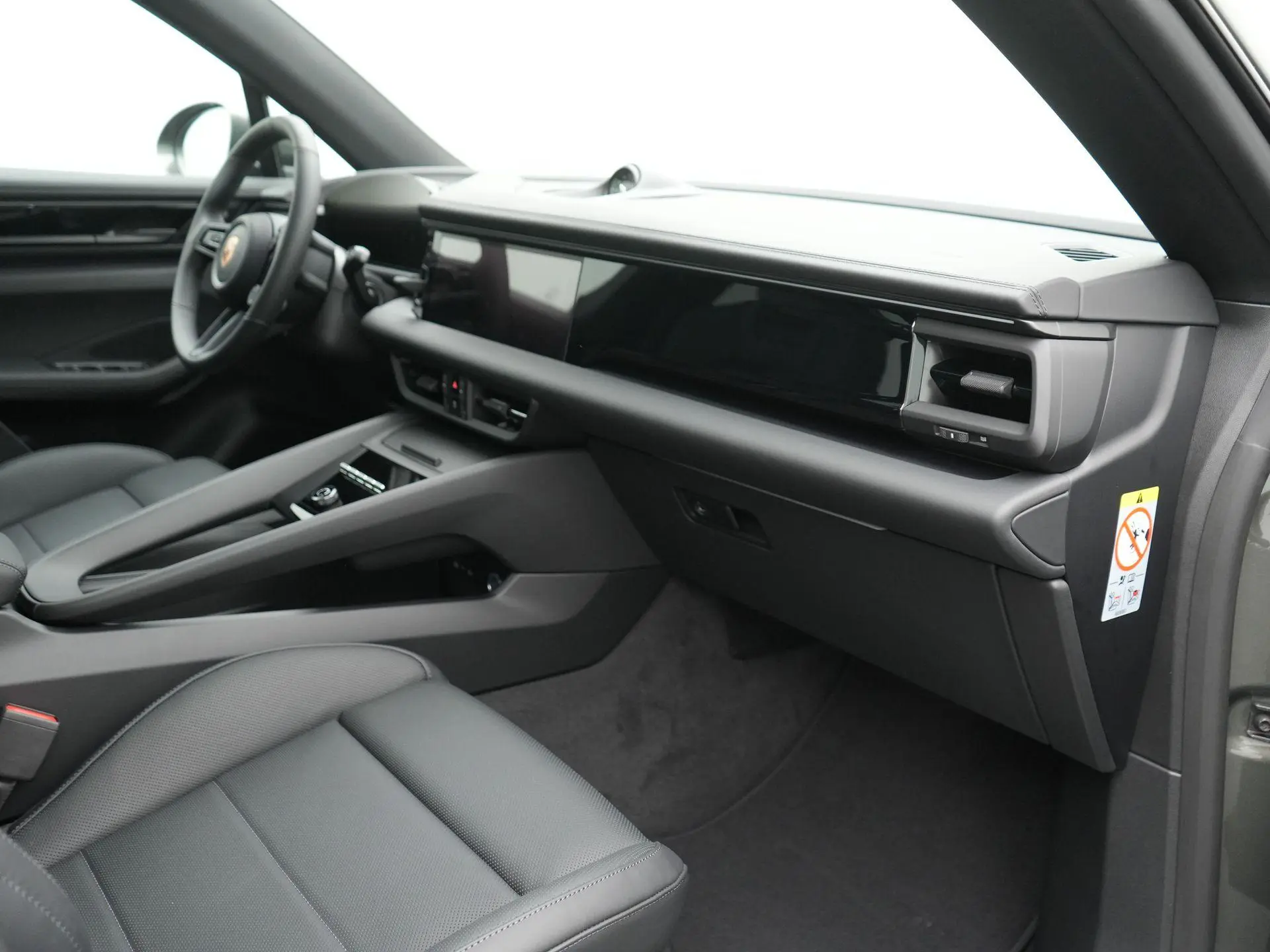 Macan 4 S
