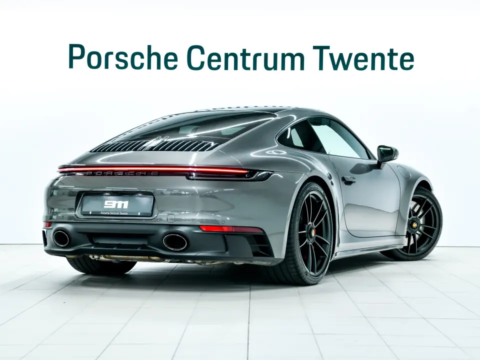 Porsche 911 Carrera GTS