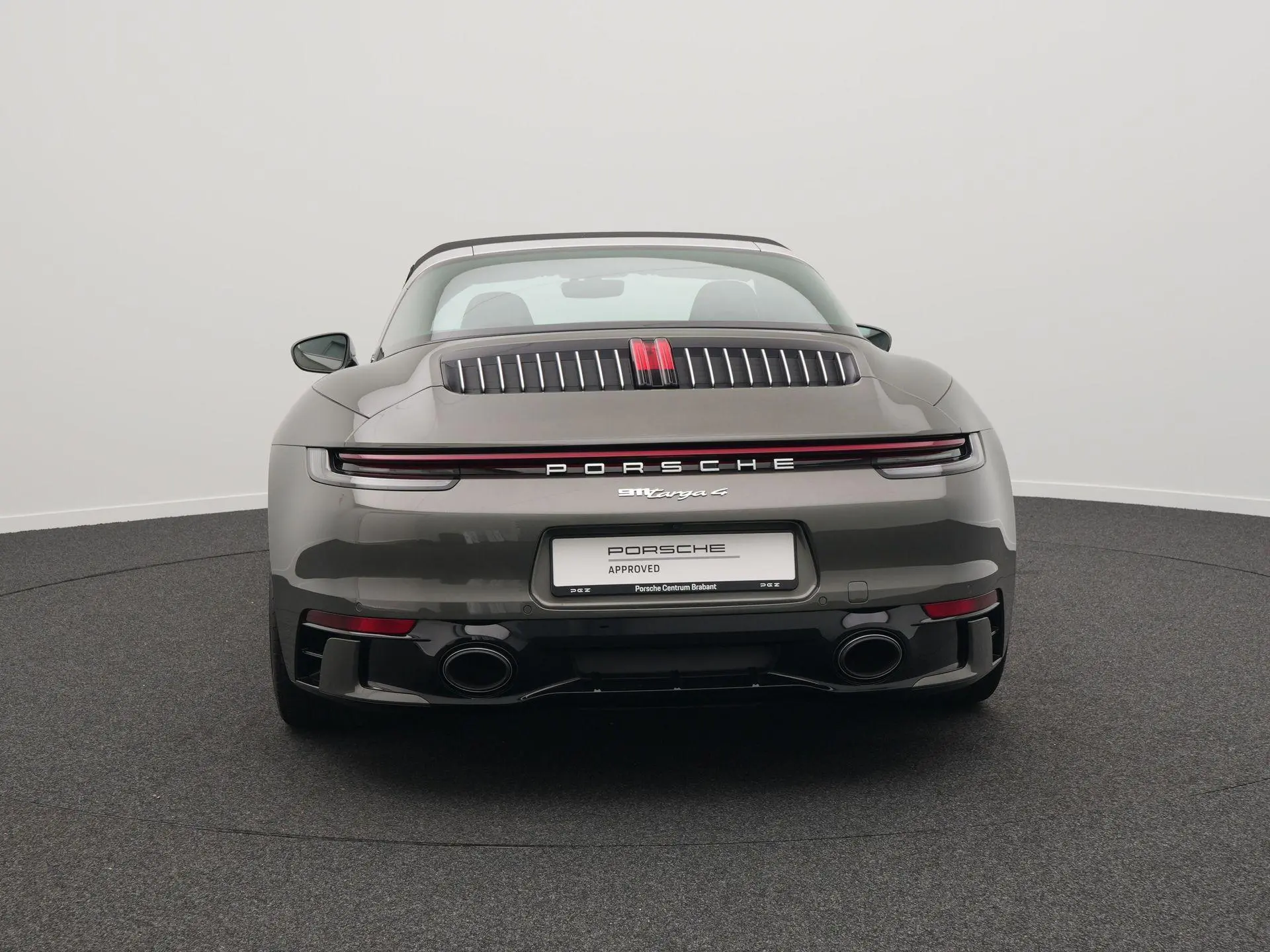 911 Targa 4