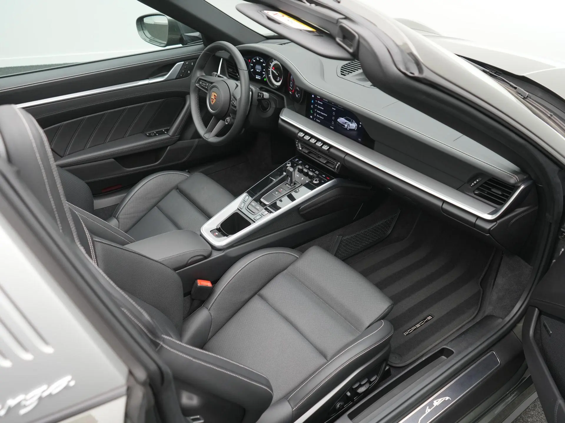 911 Targa 4