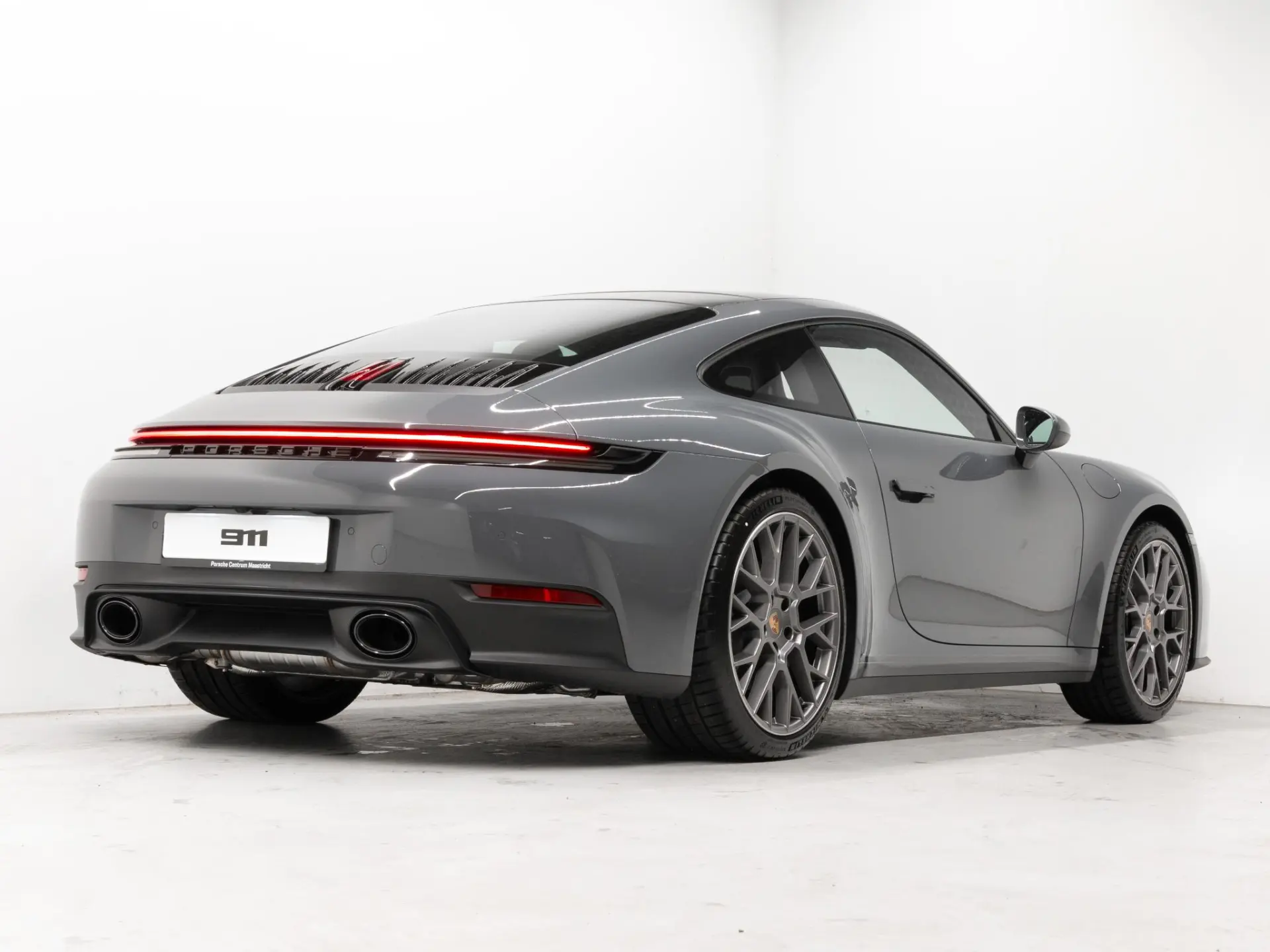 911 Carrera