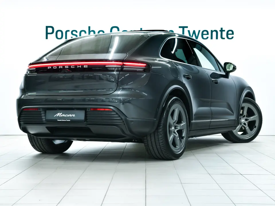 Macan 4