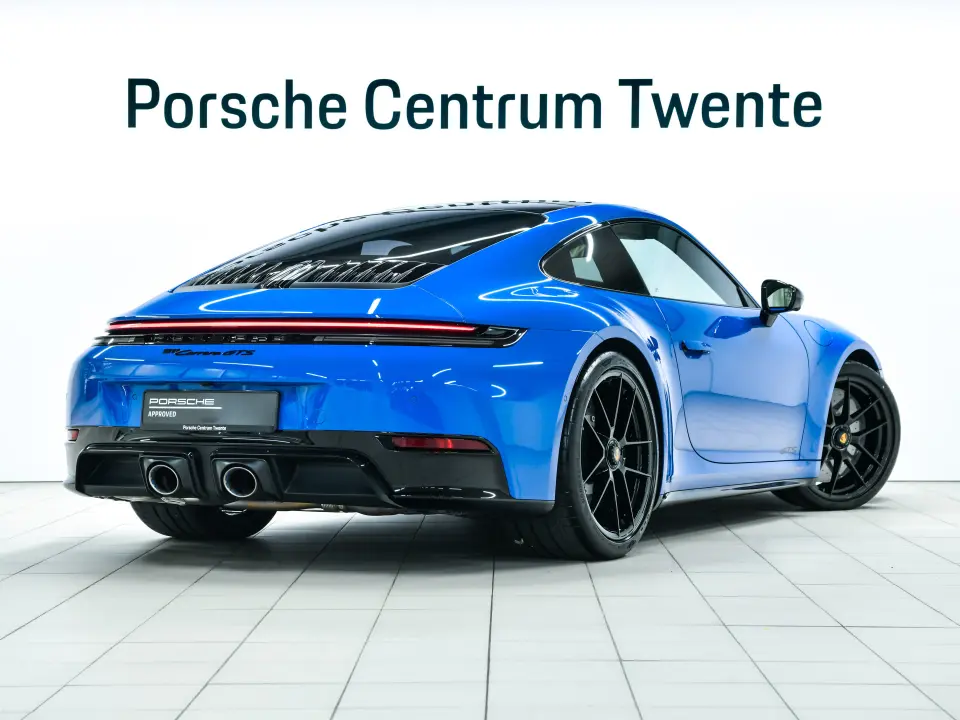 Porsche 911 Carrera GTS