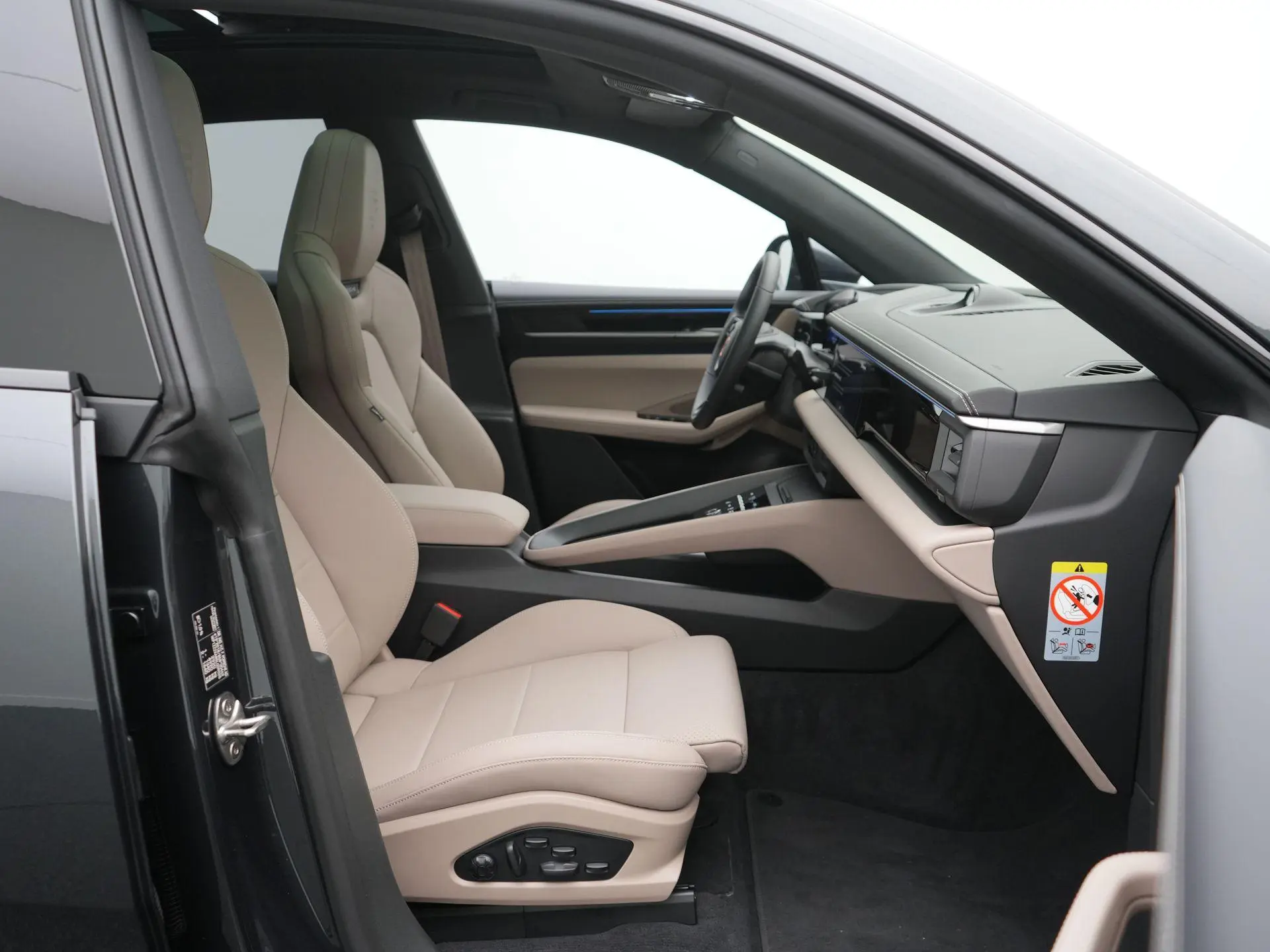 Macan 4