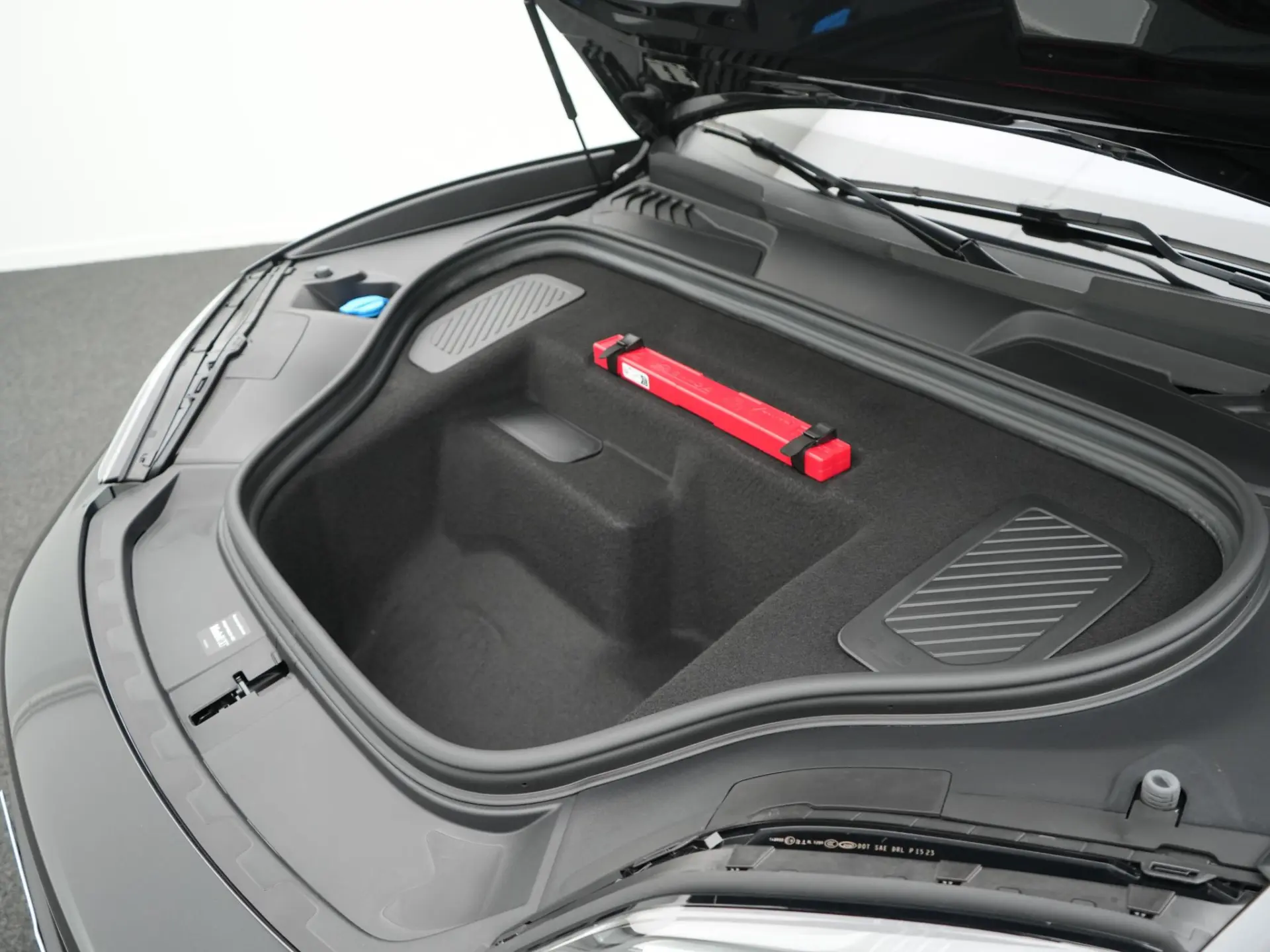 Macan 4