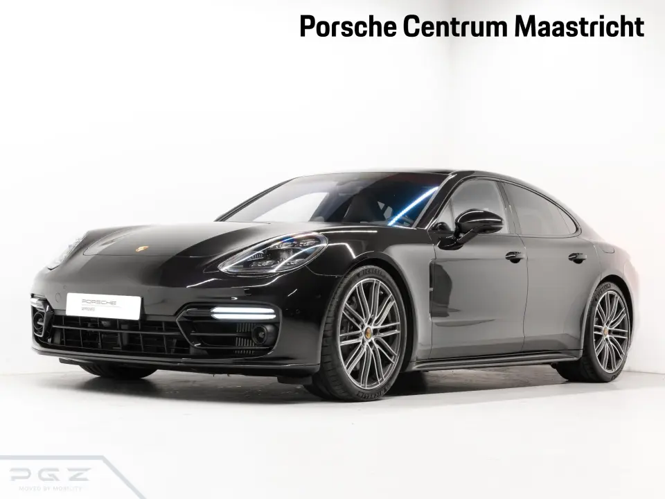 Porsche Panamera 4 E-Hybrid Platinum Edition