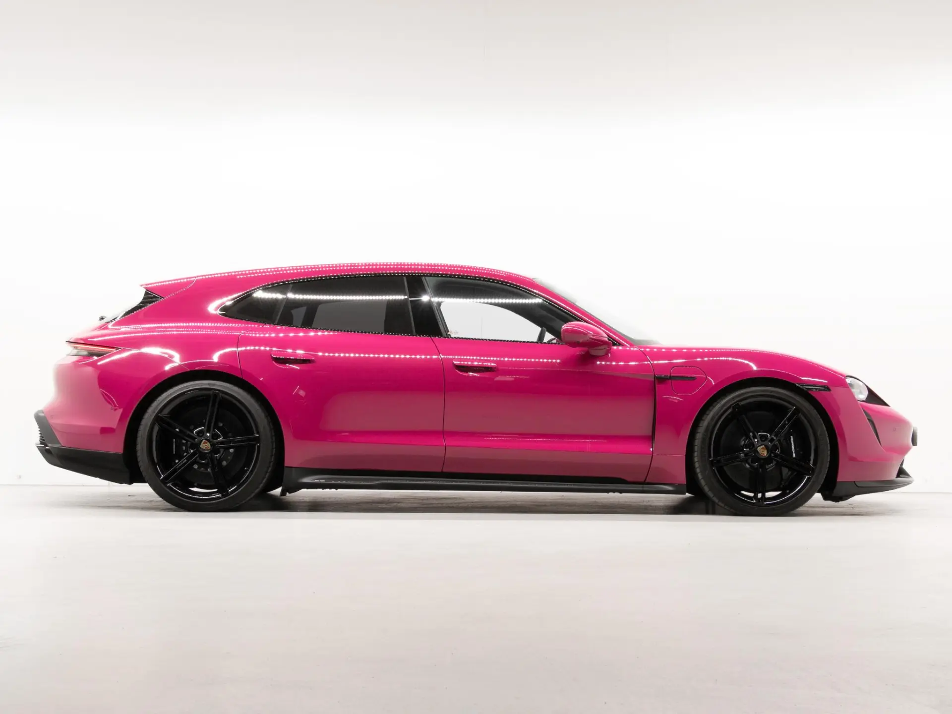 Taycan Turbo S Sport Turismo