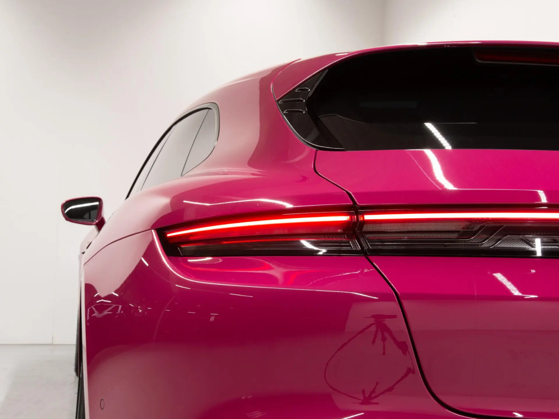 Taycan Turbo S Sport Turismo