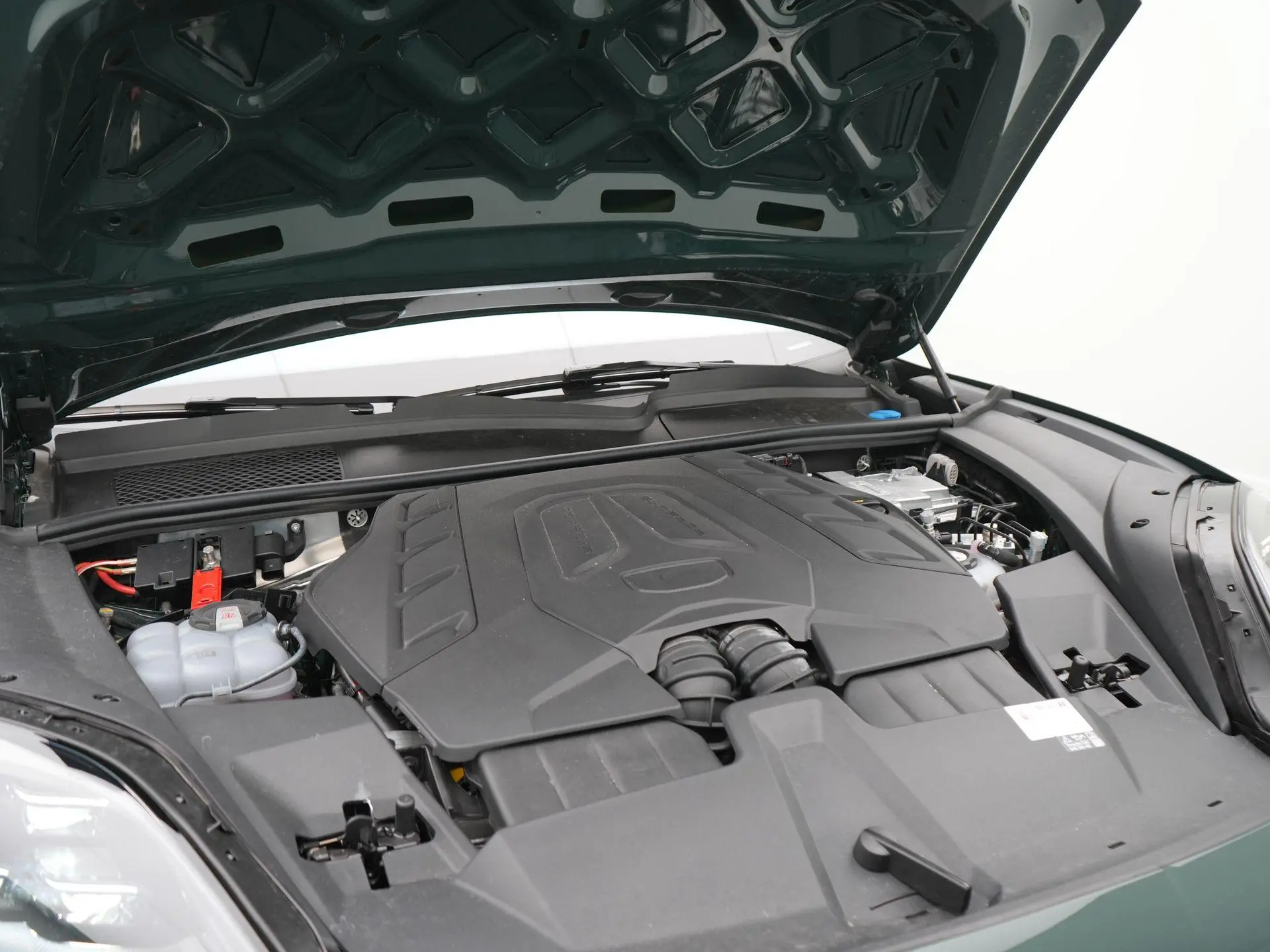 Cayenne Turbo E-Hybrid