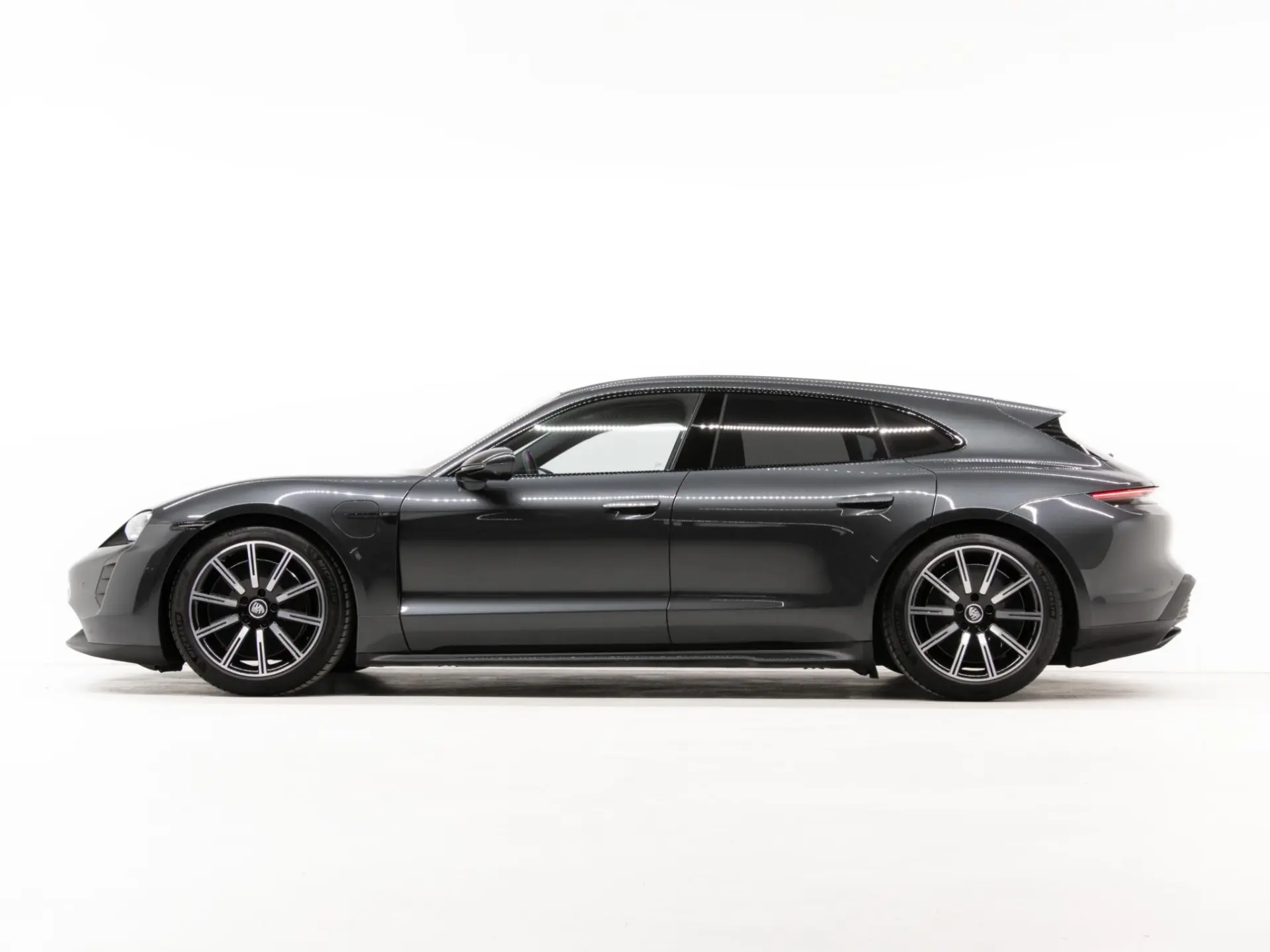 Taycan Sport Turismo 