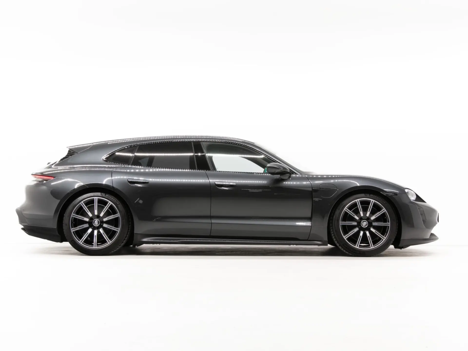 Taycan Sport Turismo 