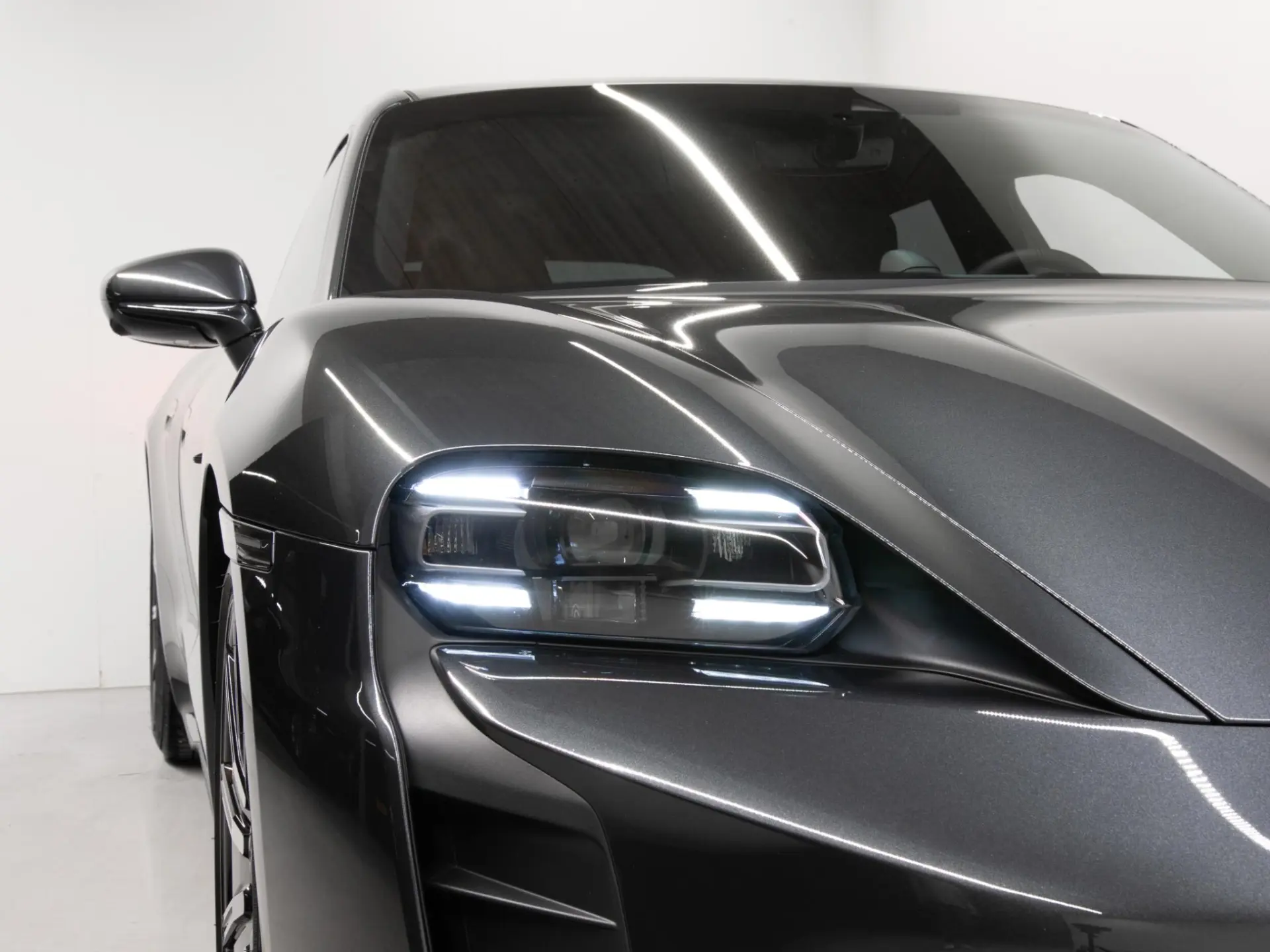 Taycan Sport Turismo 