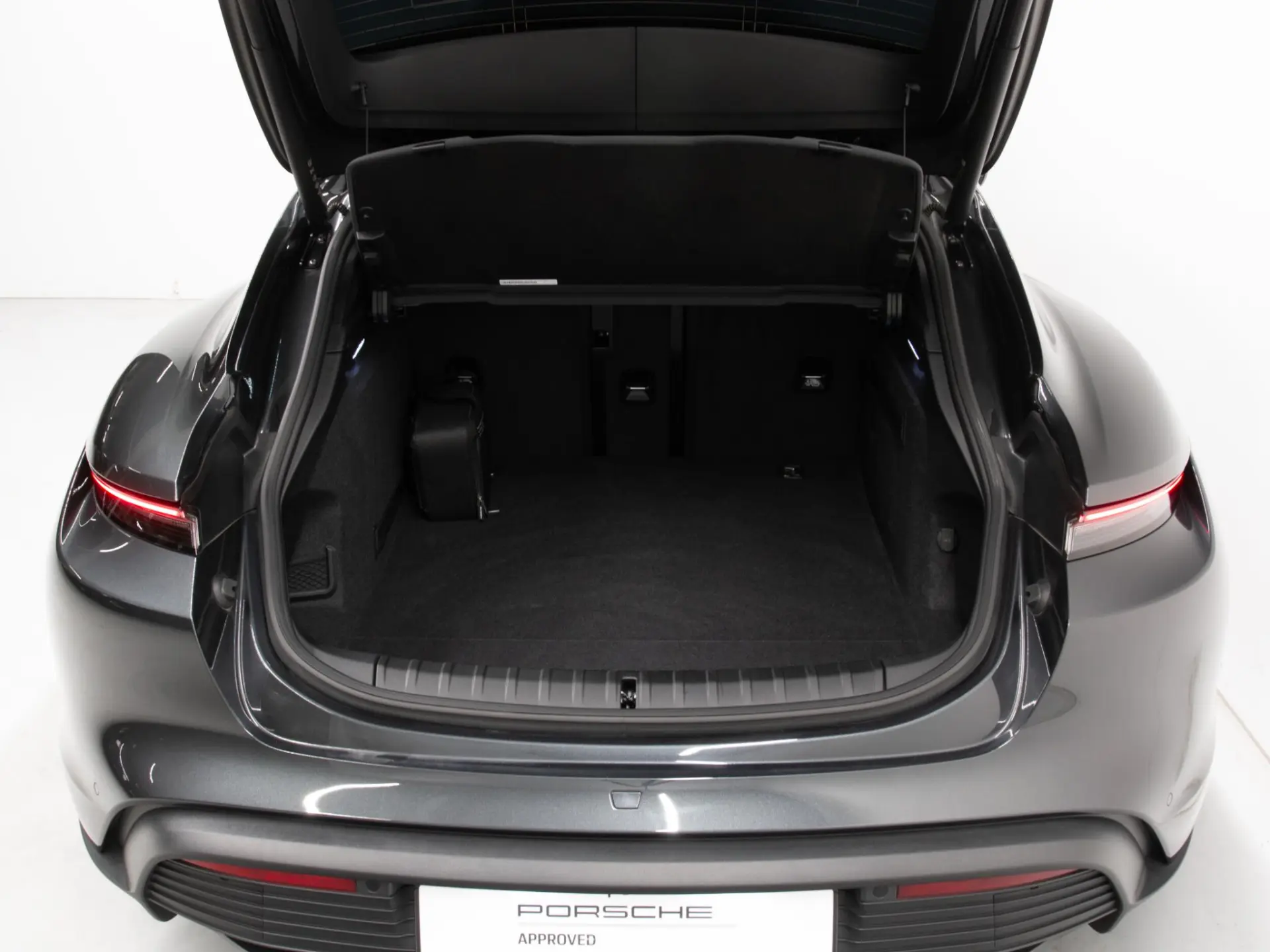 Taycan Sport Turismo 