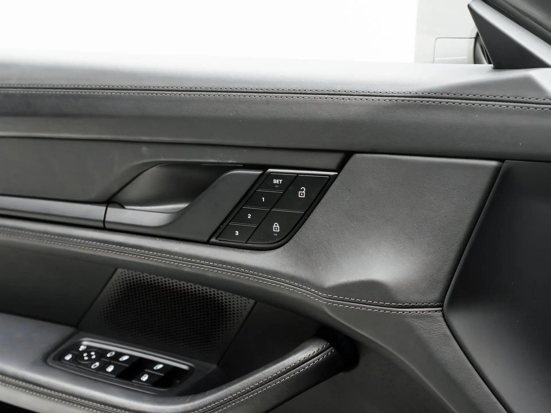 Taycan Sport Turismo 